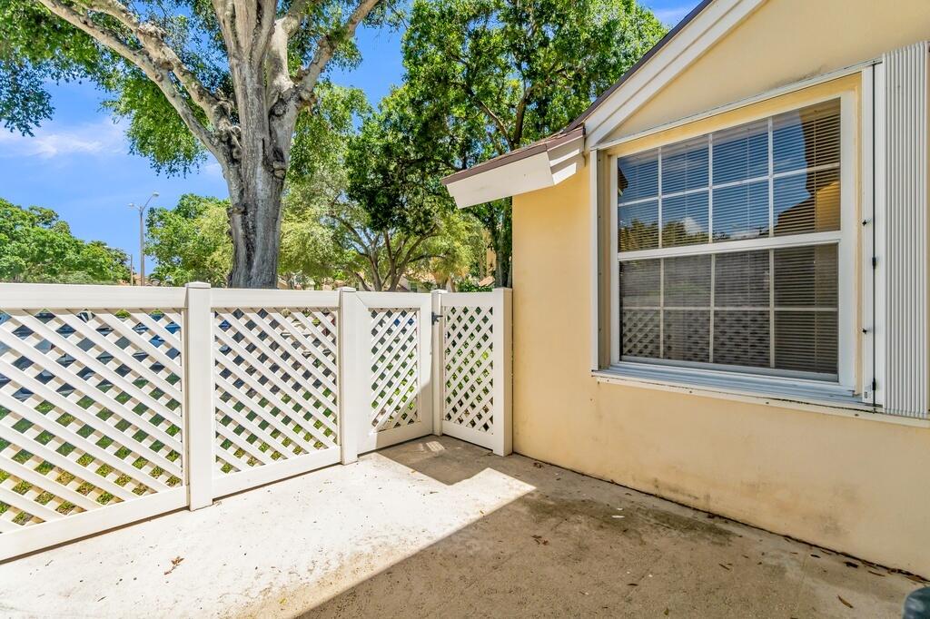 WELLESLEY AT LAKE CLARKE SHORES - Residential