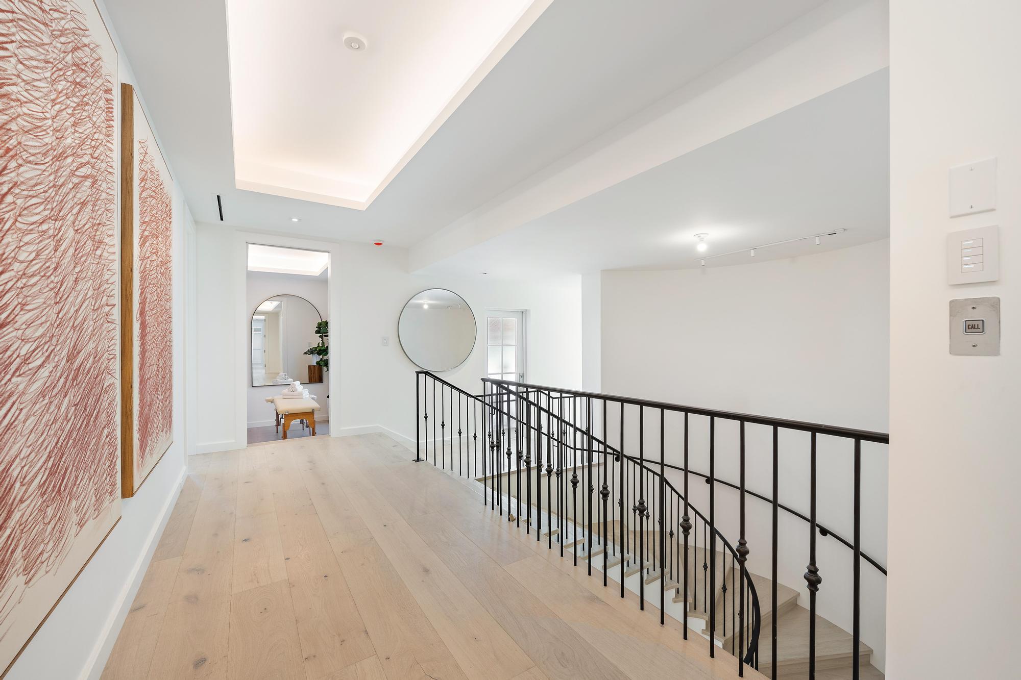 EAST SHORE - Residential