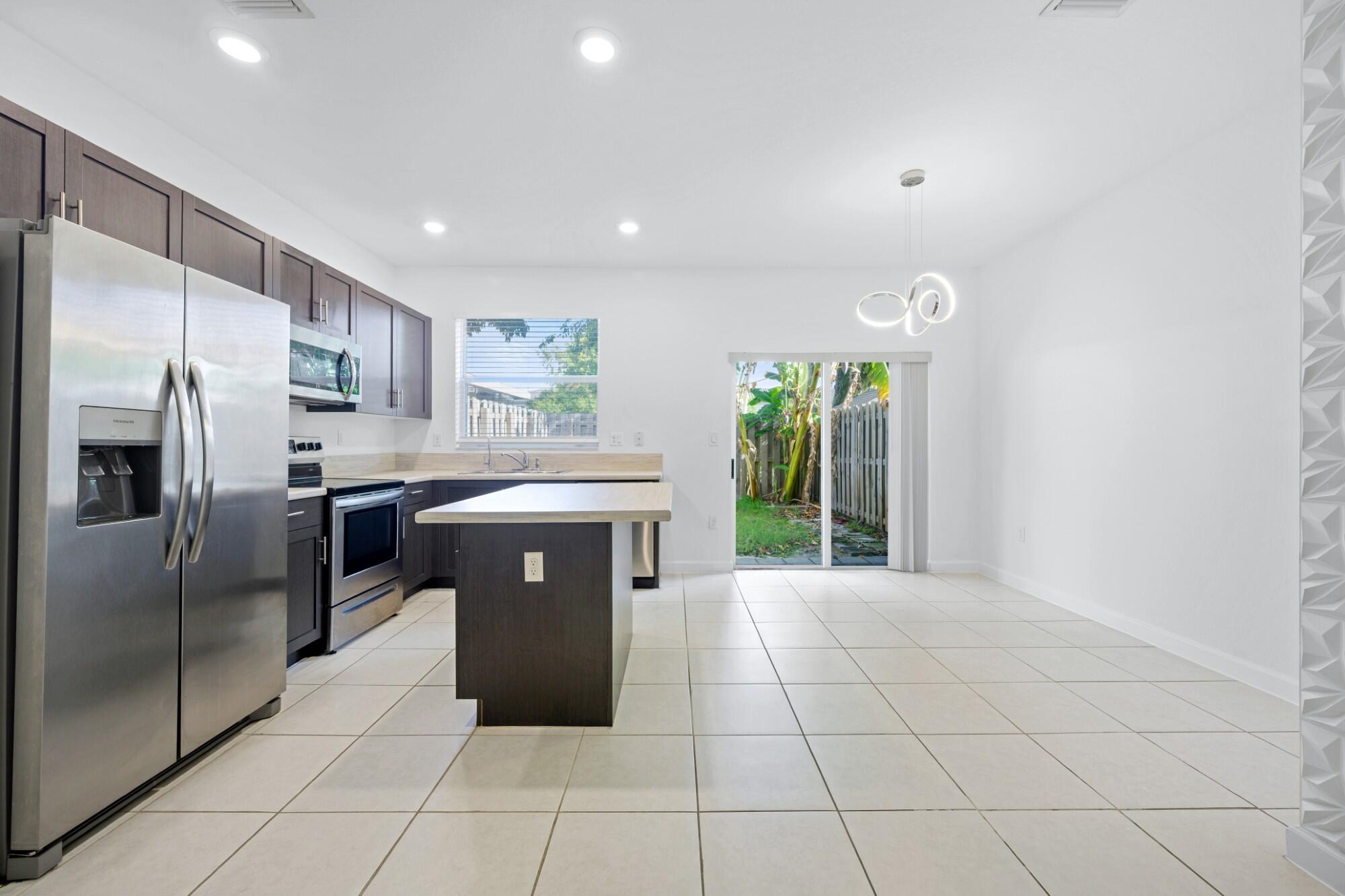 HOMESTEAD PARK OF COMMERCE - Residential