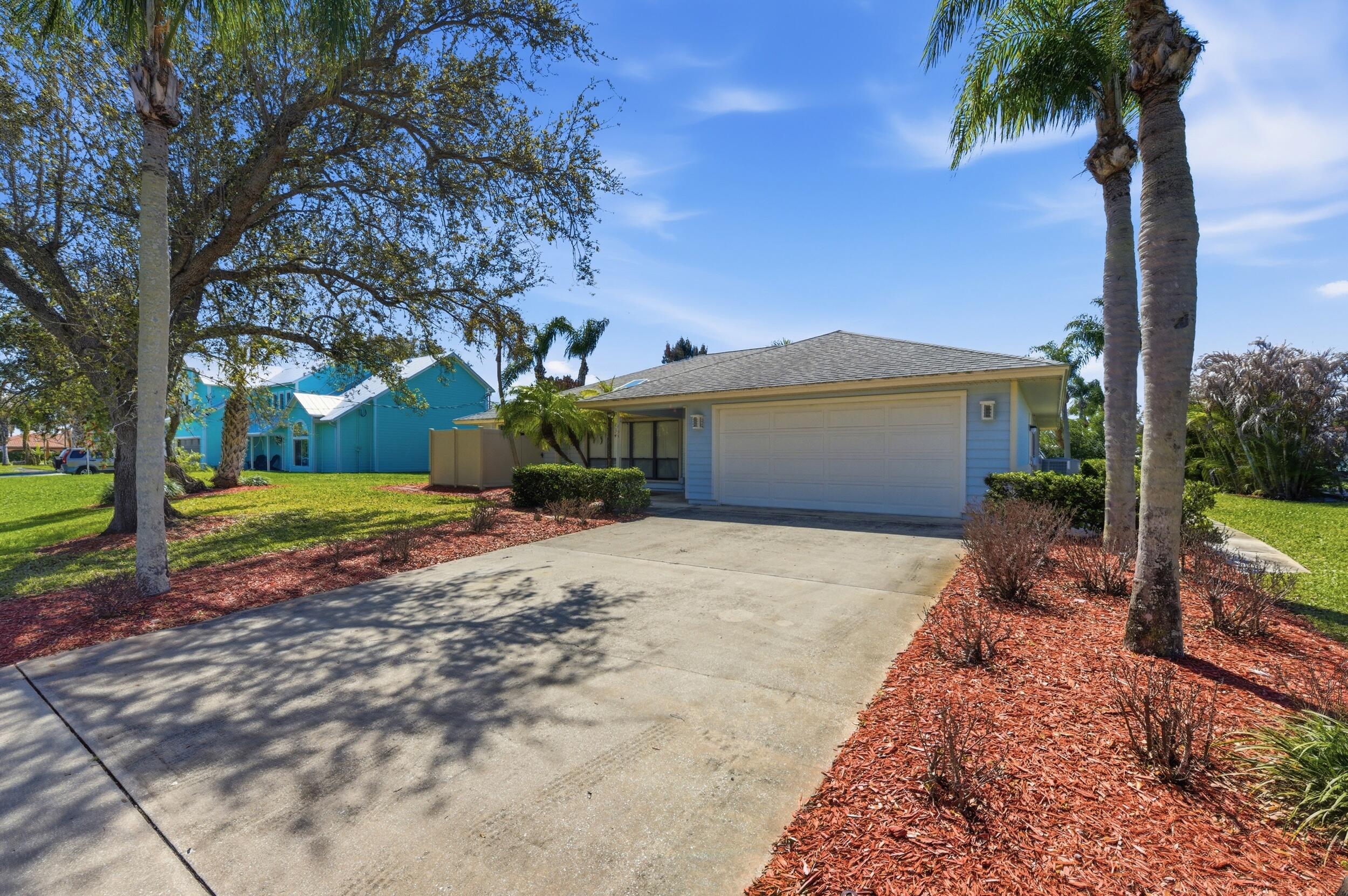 RIVER SHORES ESTATES UNIT 4 - Residential