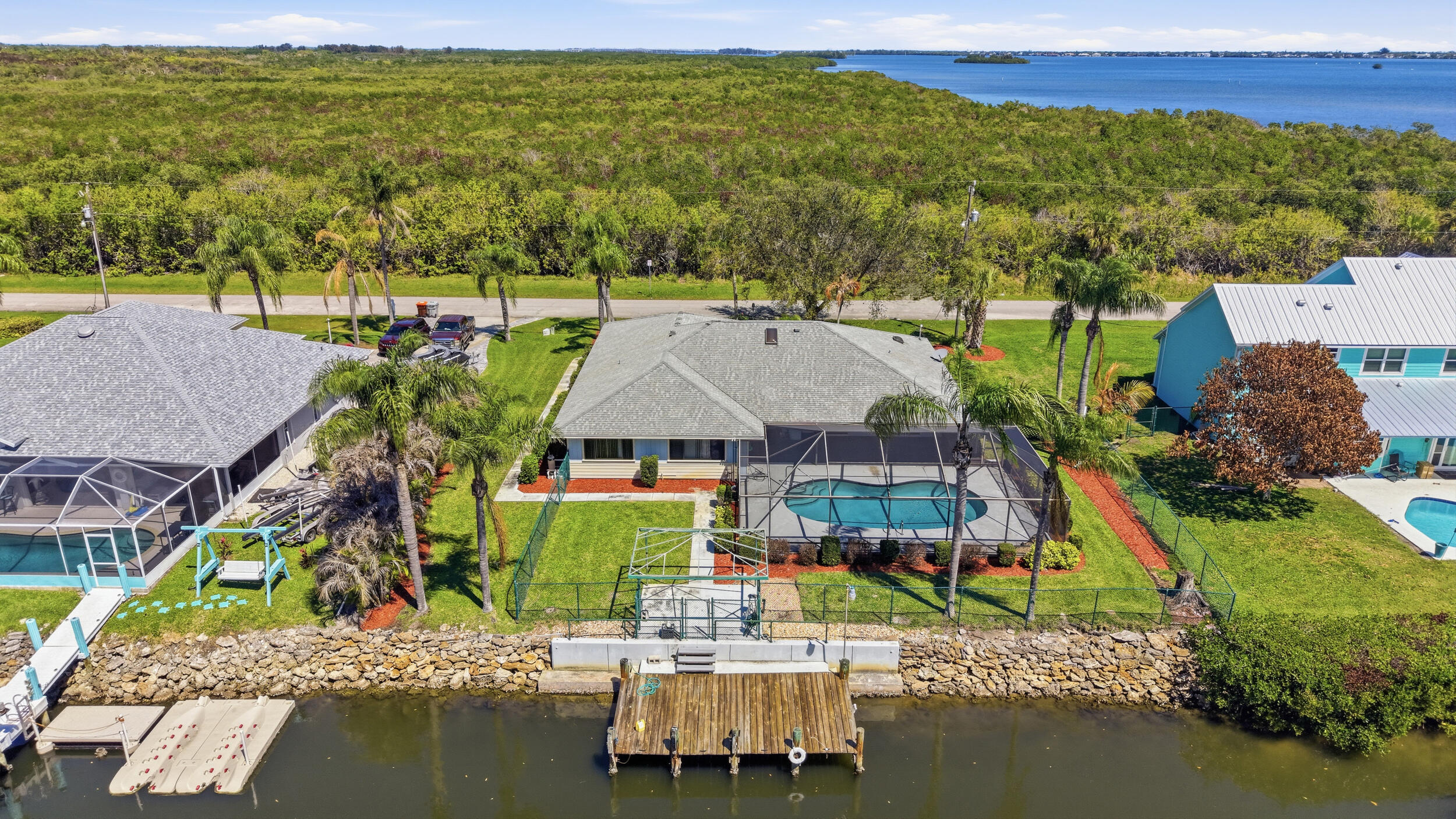 RIVER SHORES ESTATES UNIT 4 - Residential