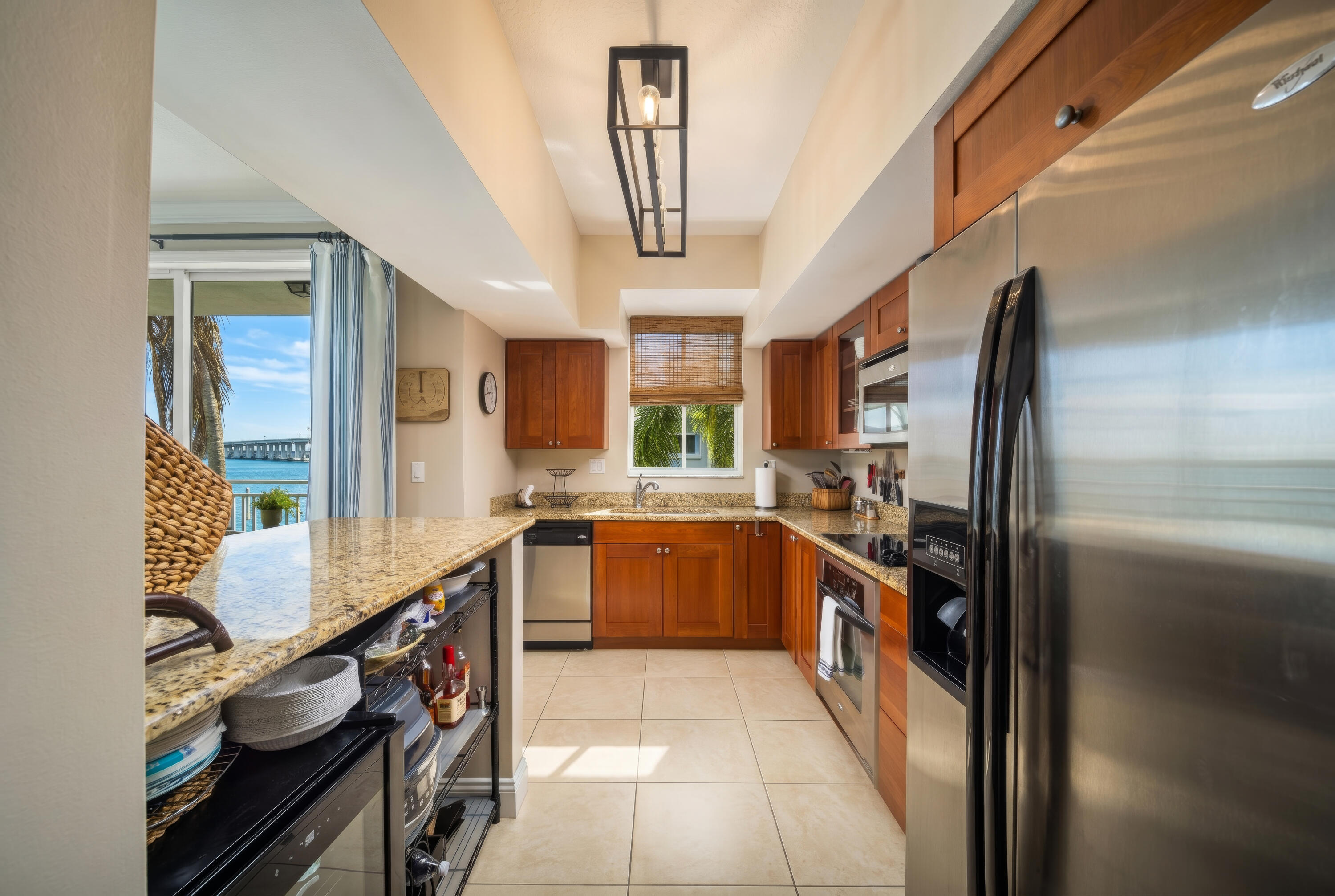 HARBORAGE YACHT CONDO - Residential