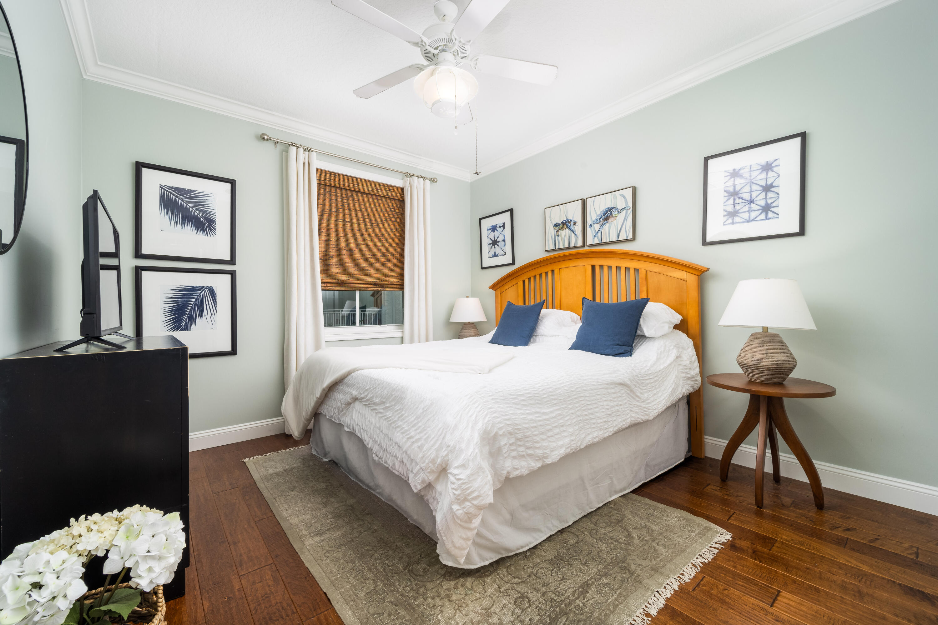 HARBORAGE YACHT CONDO - Residential