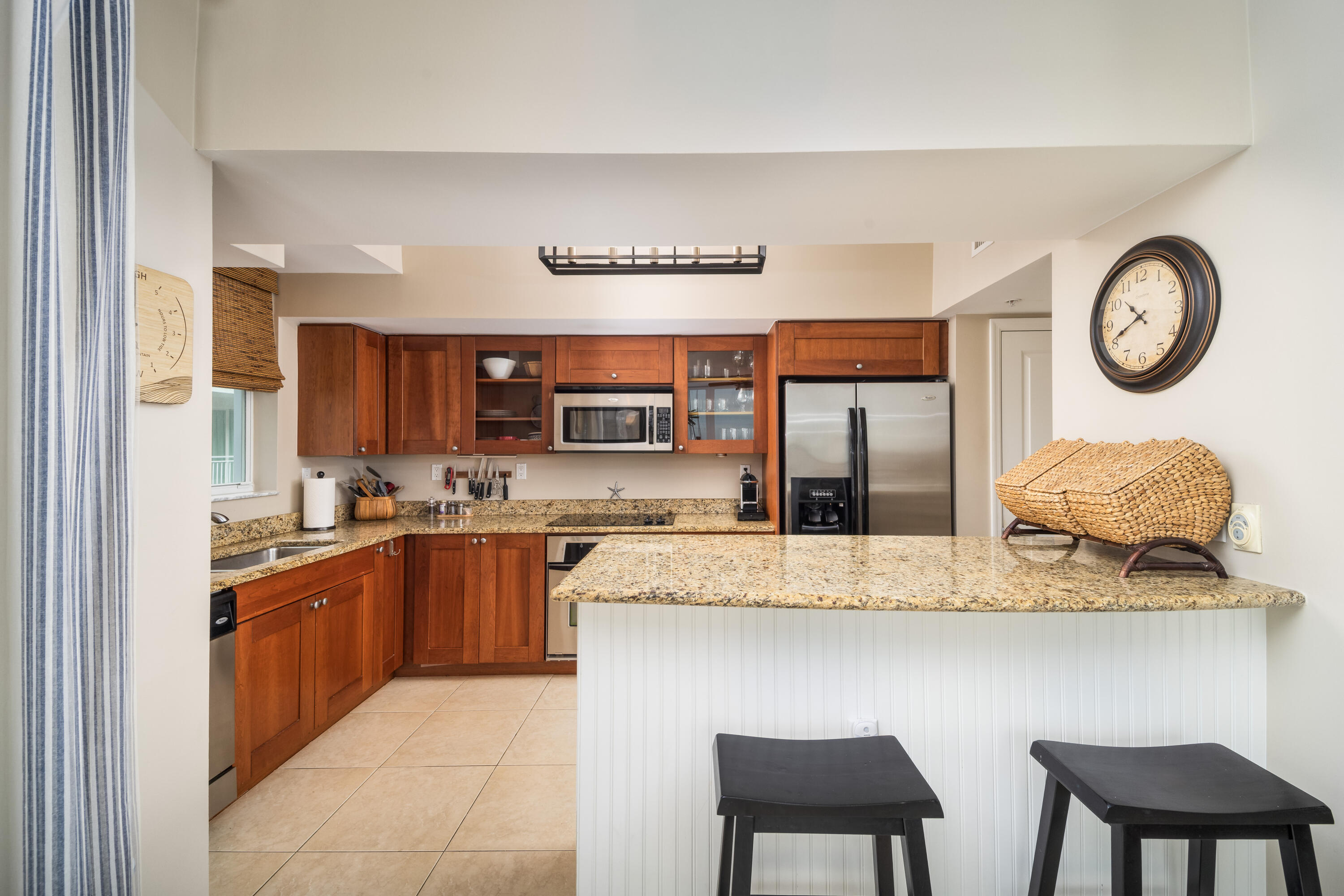 HARBORAGE YACHT CONDO - Residential