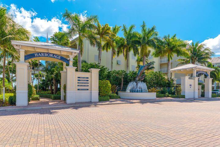 HARBORAGE YACHT CONDO - Residential