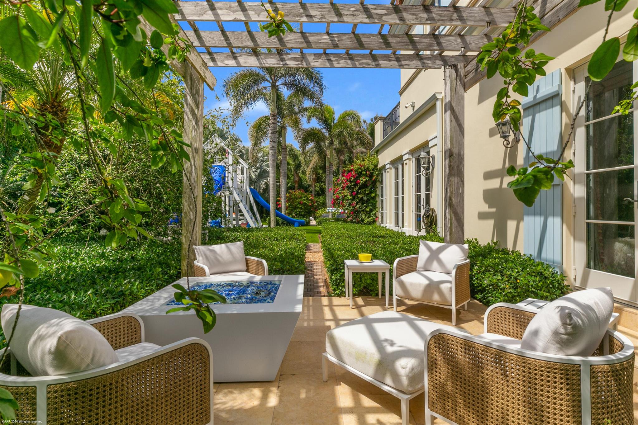 JUPITER ISLAND - Residential