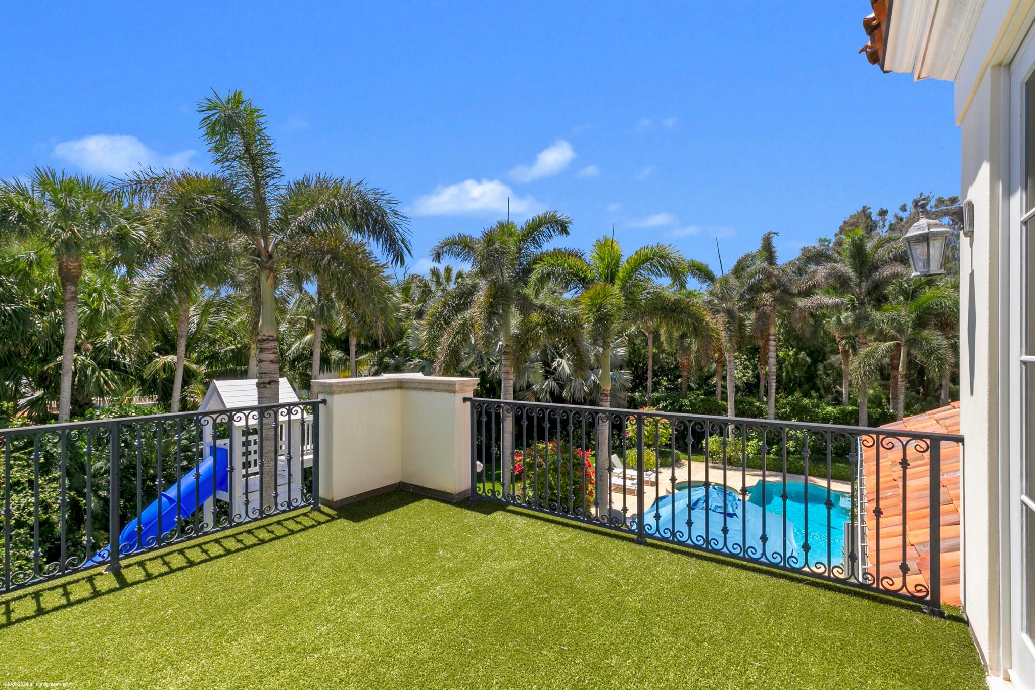 JUPITER ISLAND - Residential