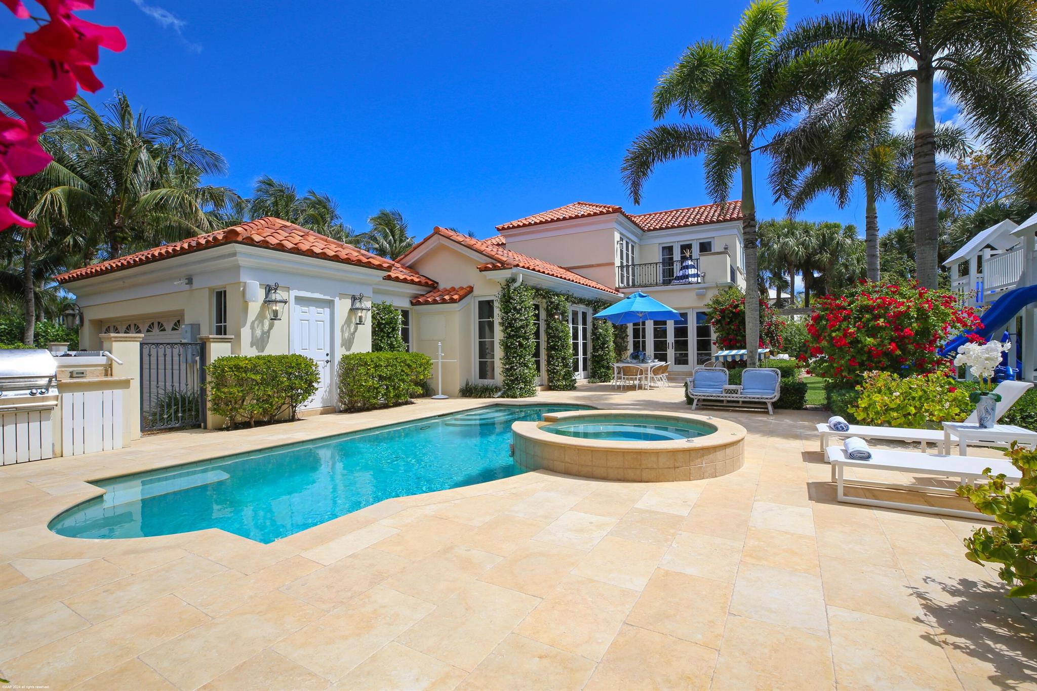 JUPITER ISLAND - Residential