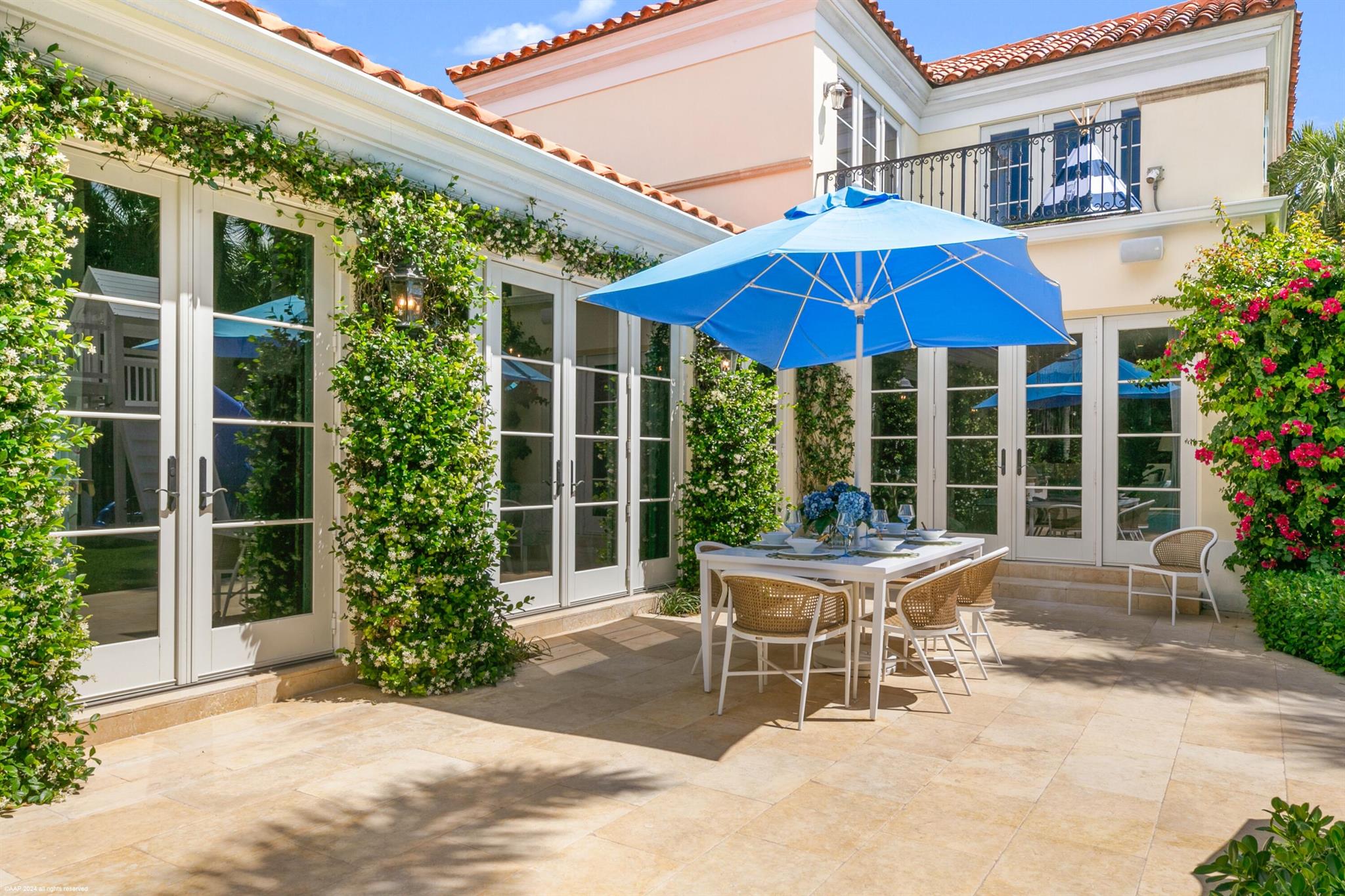 JUPITER ISLAND - Residential