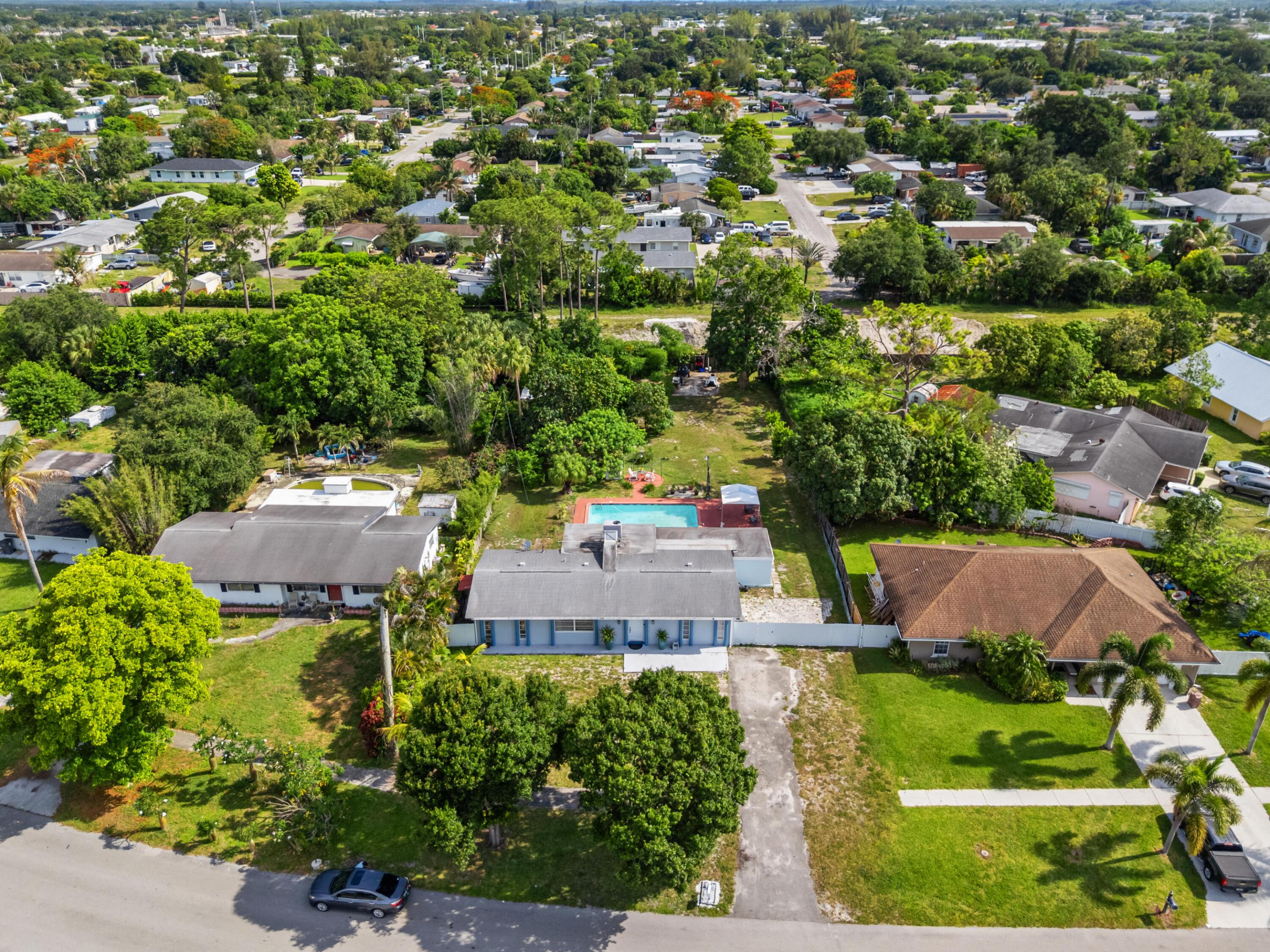 WYNNEWOOD ACRES 5 - Residential