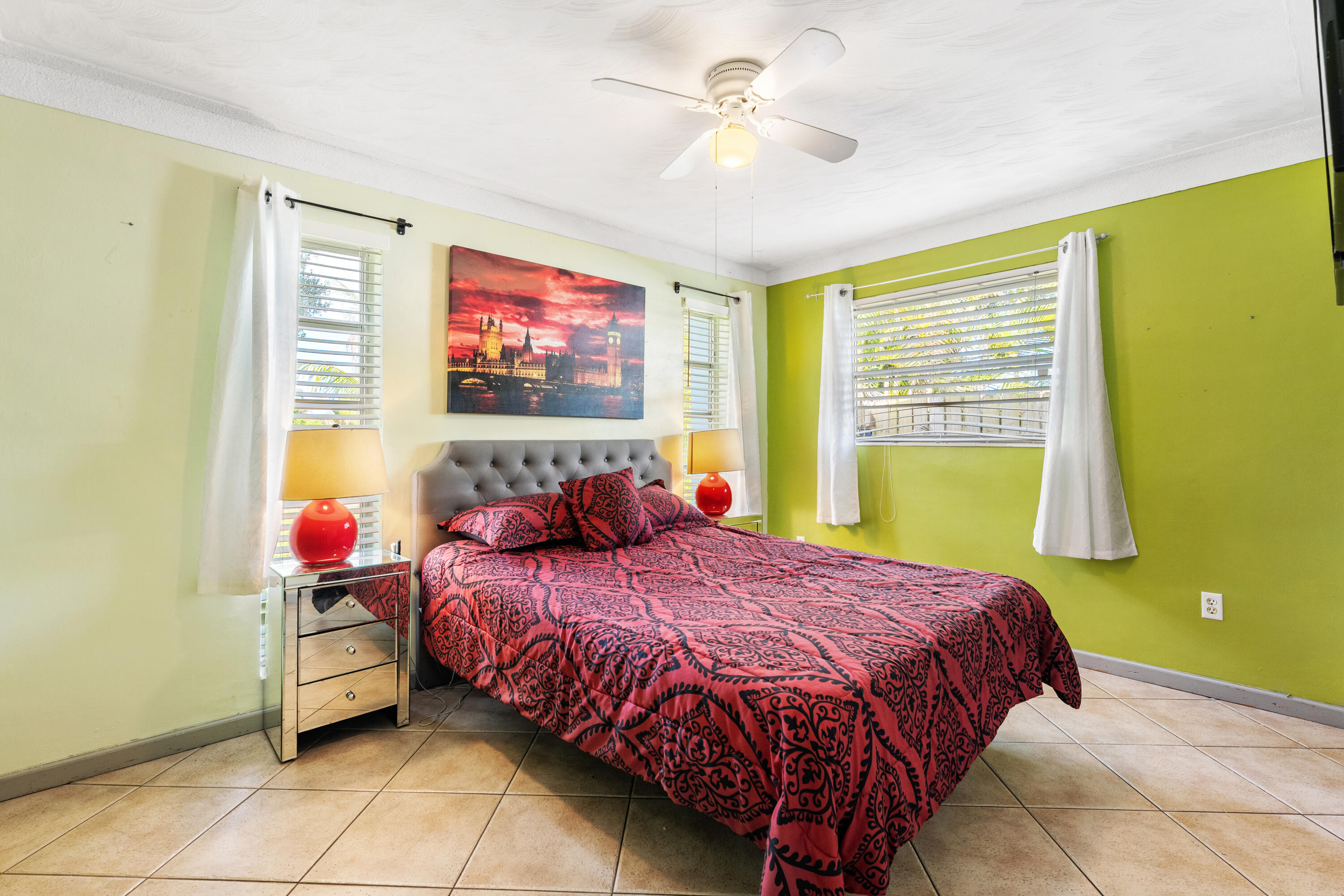 WYNNEWOOD ACRES 5 - Residential