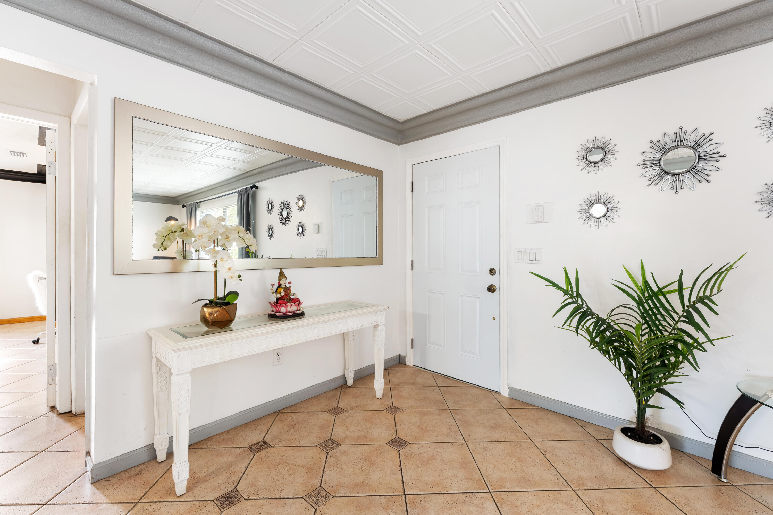 WYNNEWOOD ACRES 5 - Residential
