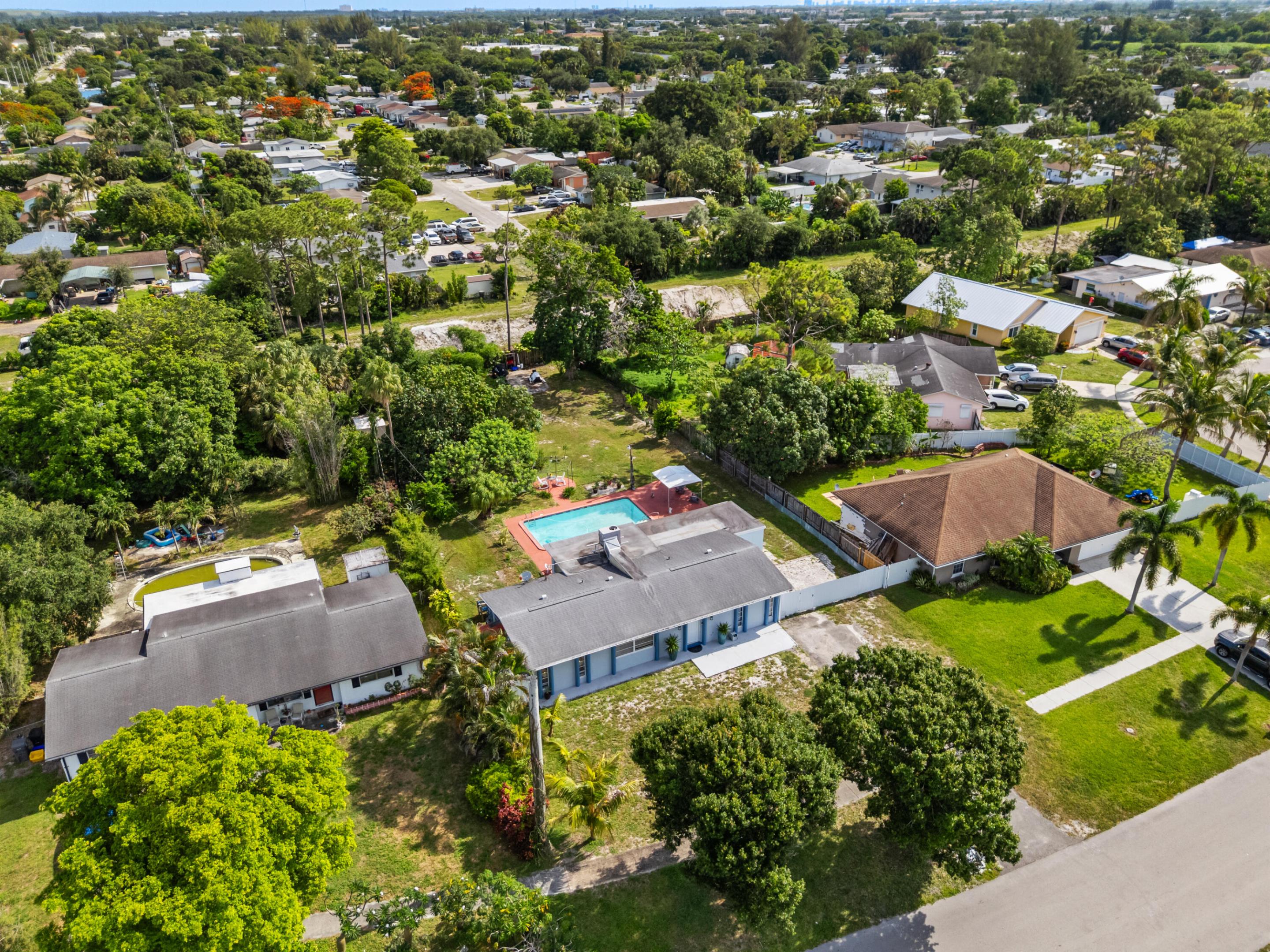 WYNNEWOOD ACRES 5 - Residential