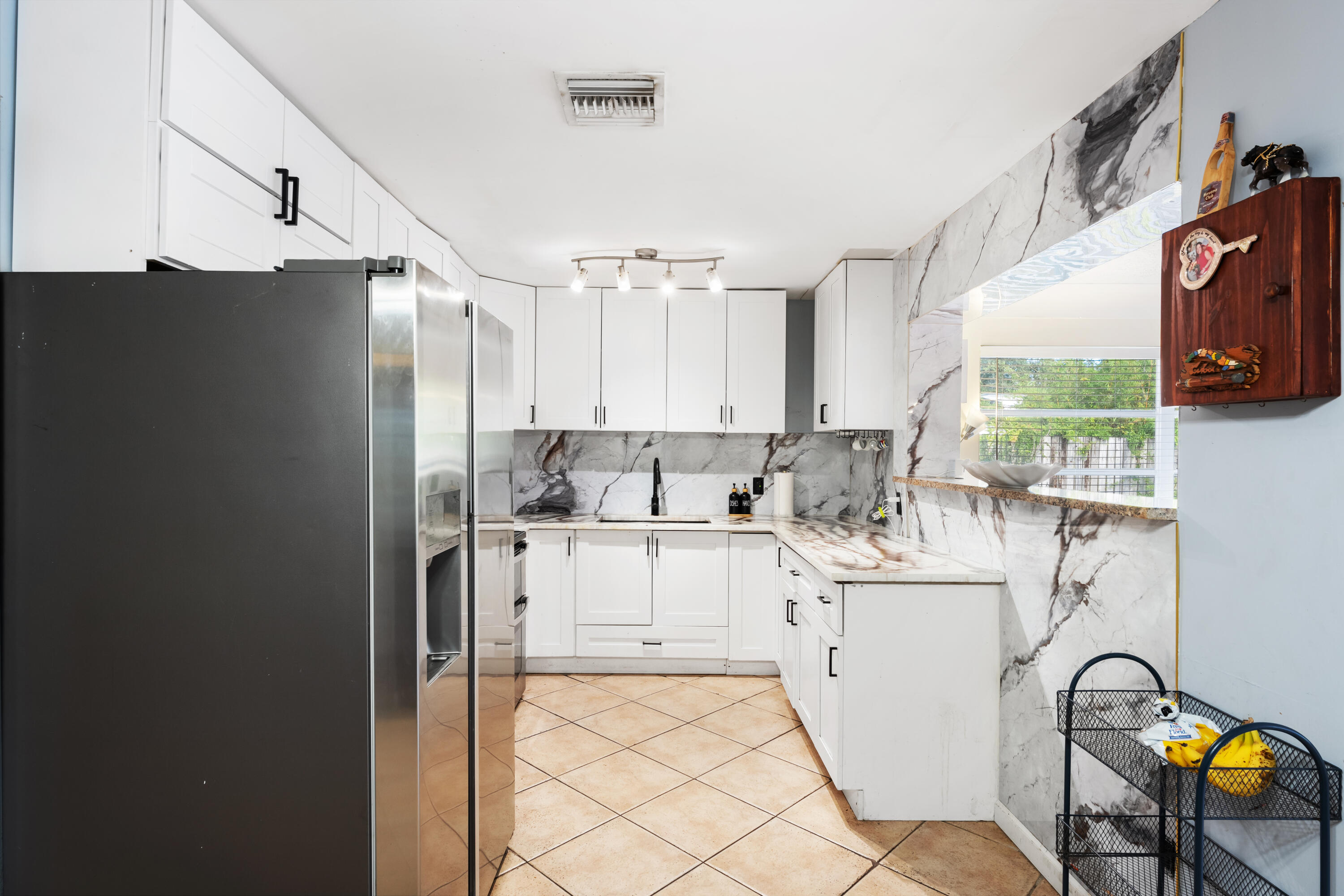 WYNNEWOOD ACRES 5 - Residential
