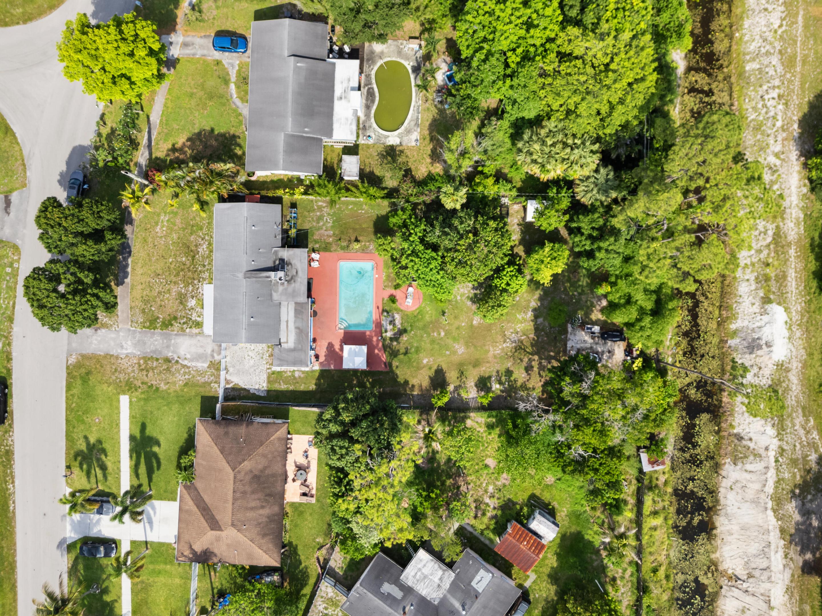WYNNEWOOD ACRES 5 - Residential