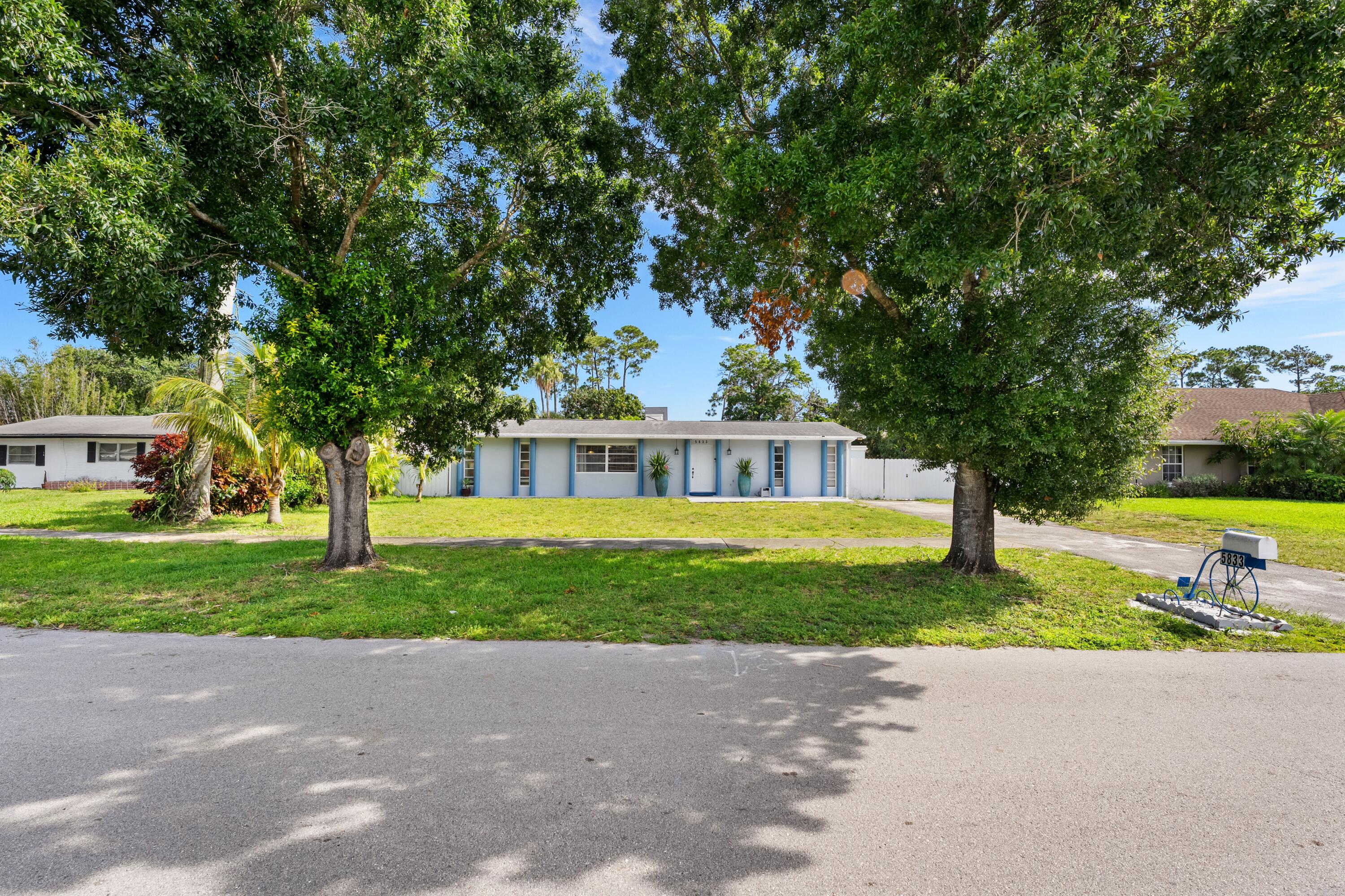WYNNEWOOD ACRES 5 - Residential