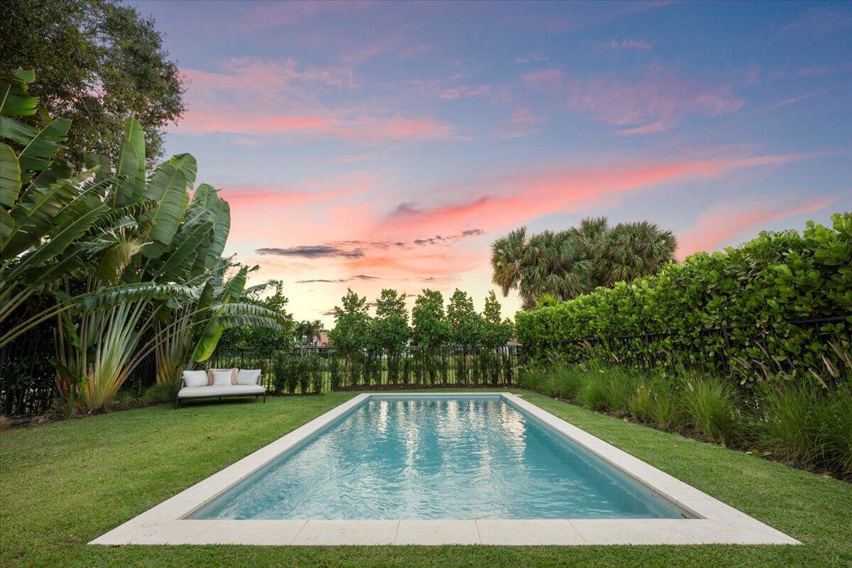 SHADY OAKS OF PALM BEACH POLO & COUNTRY - Residential