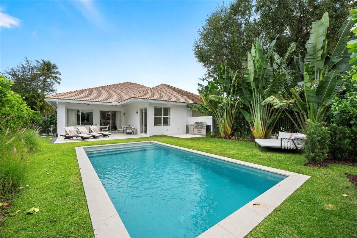 SHADY OAKS OF PALM BEACH POLO & COUNTRY - Residential