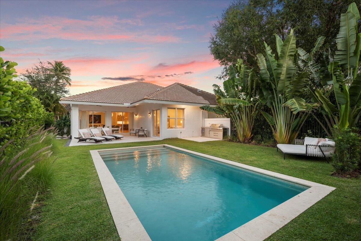 SHADY OAKS OF PALM BEACH POLO & COUNTRY - Residential