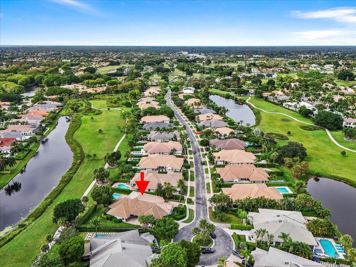 SHADY OAKS OF PALM BEACH POLO & COUNTRY - Residential