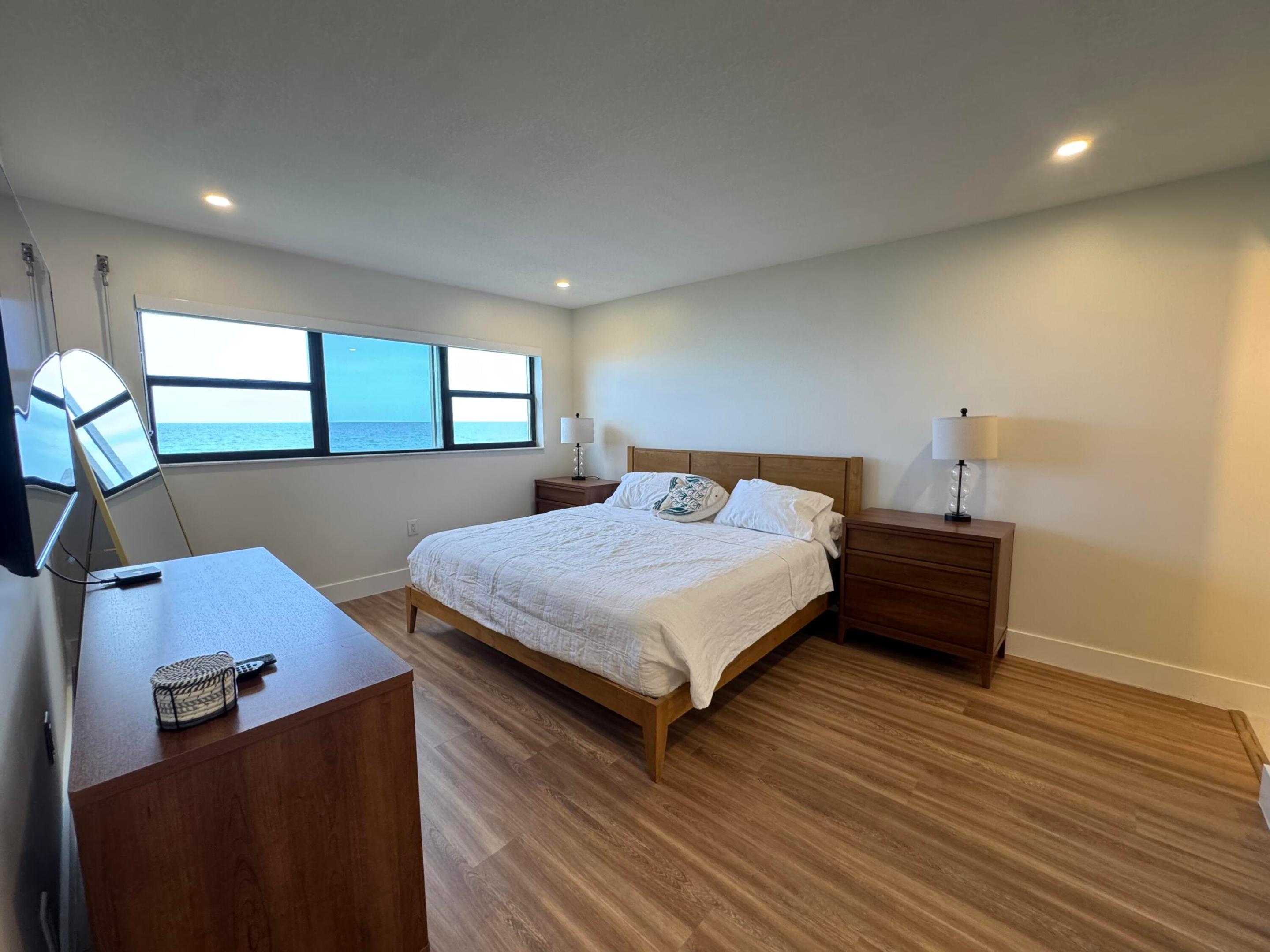 SAND DOLLAR VILLAS CONDOMINIUM C - Residential