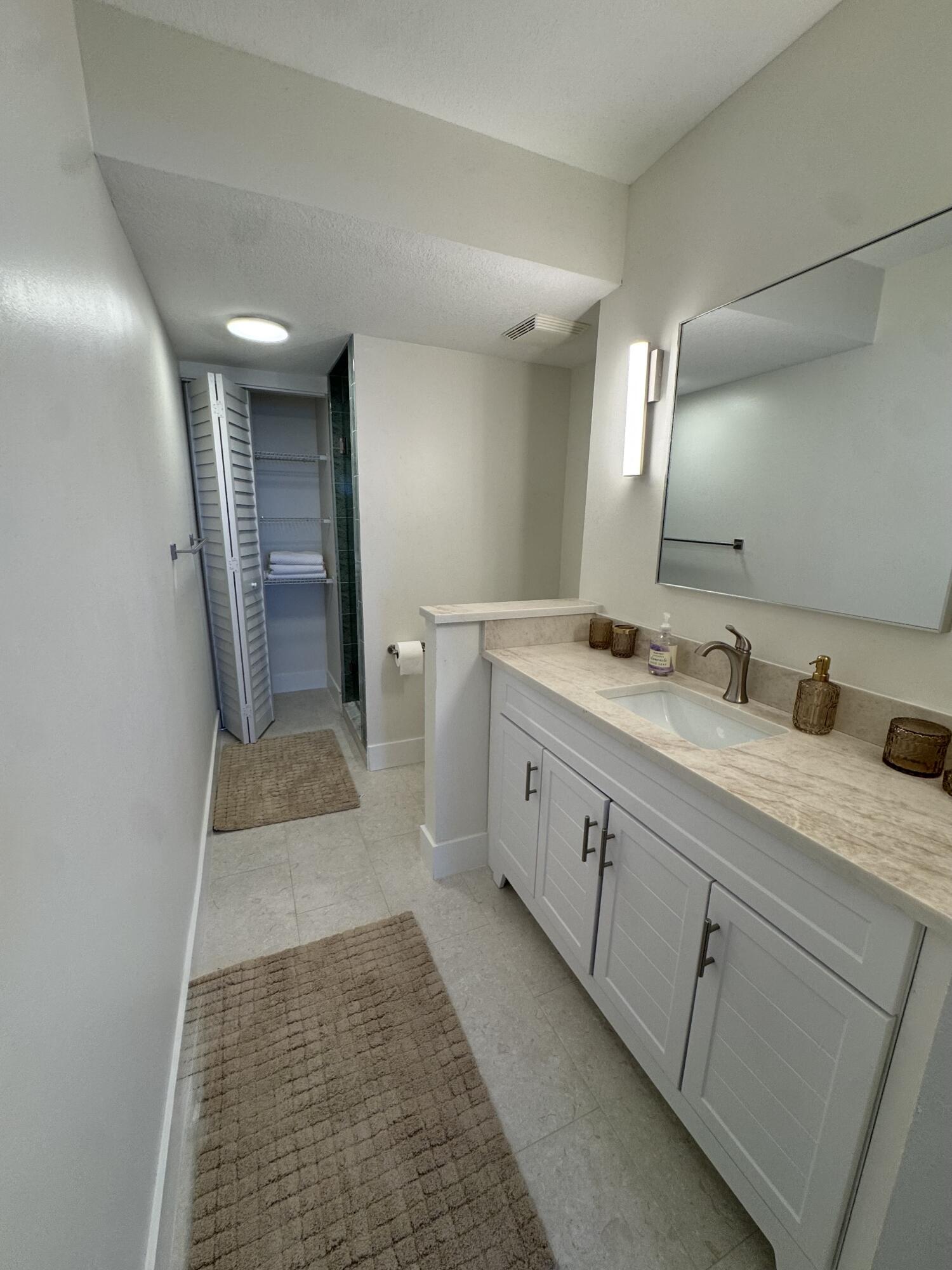 SAND DOLLAR VILLAS CONDOMINIUM C - Residential