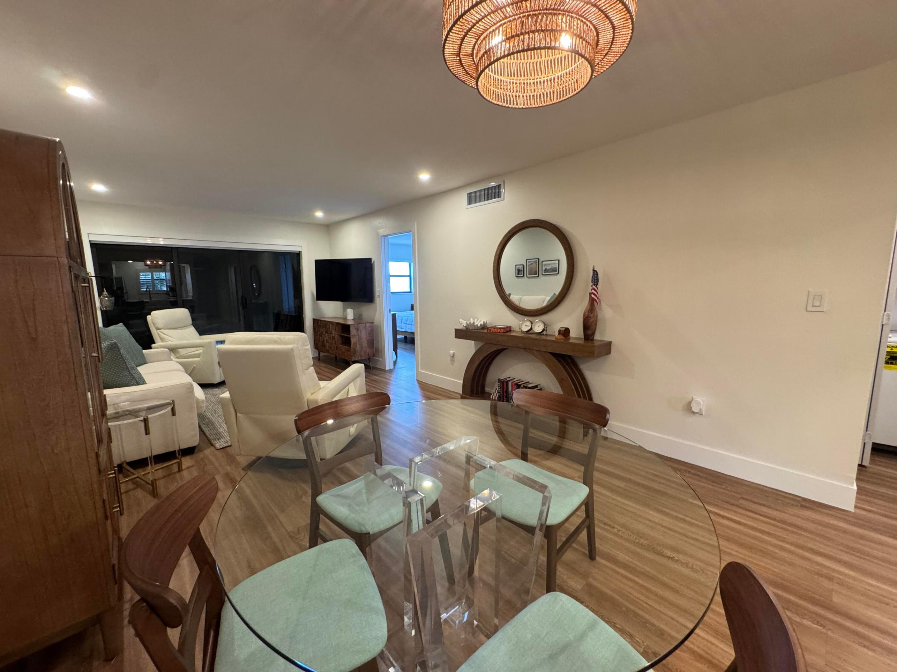 SAND DOLLAR VILLAS CONDOMINIUM C - Residential