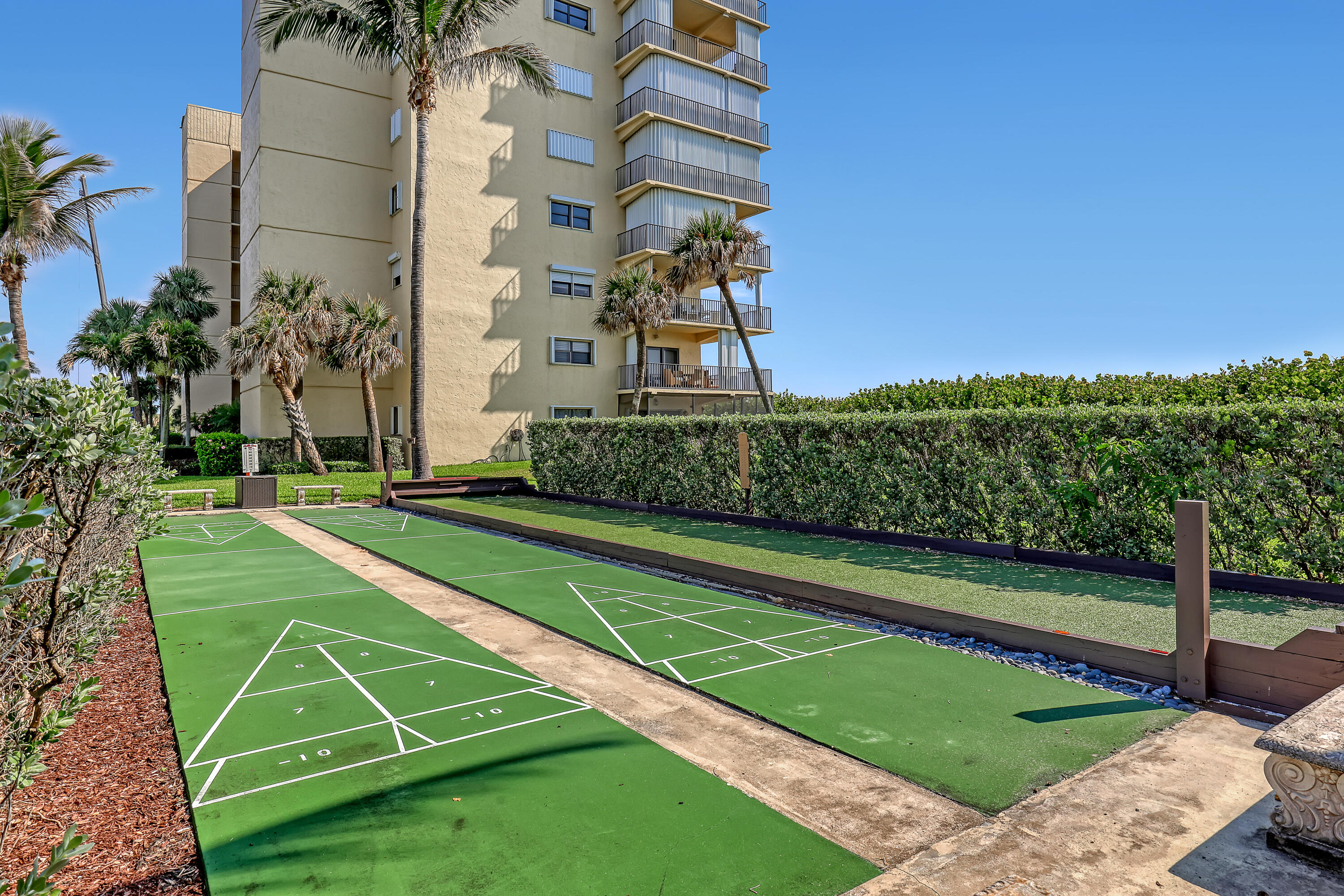 SAND DOLLAR VILLAS CONDOMINIUM C - Residential