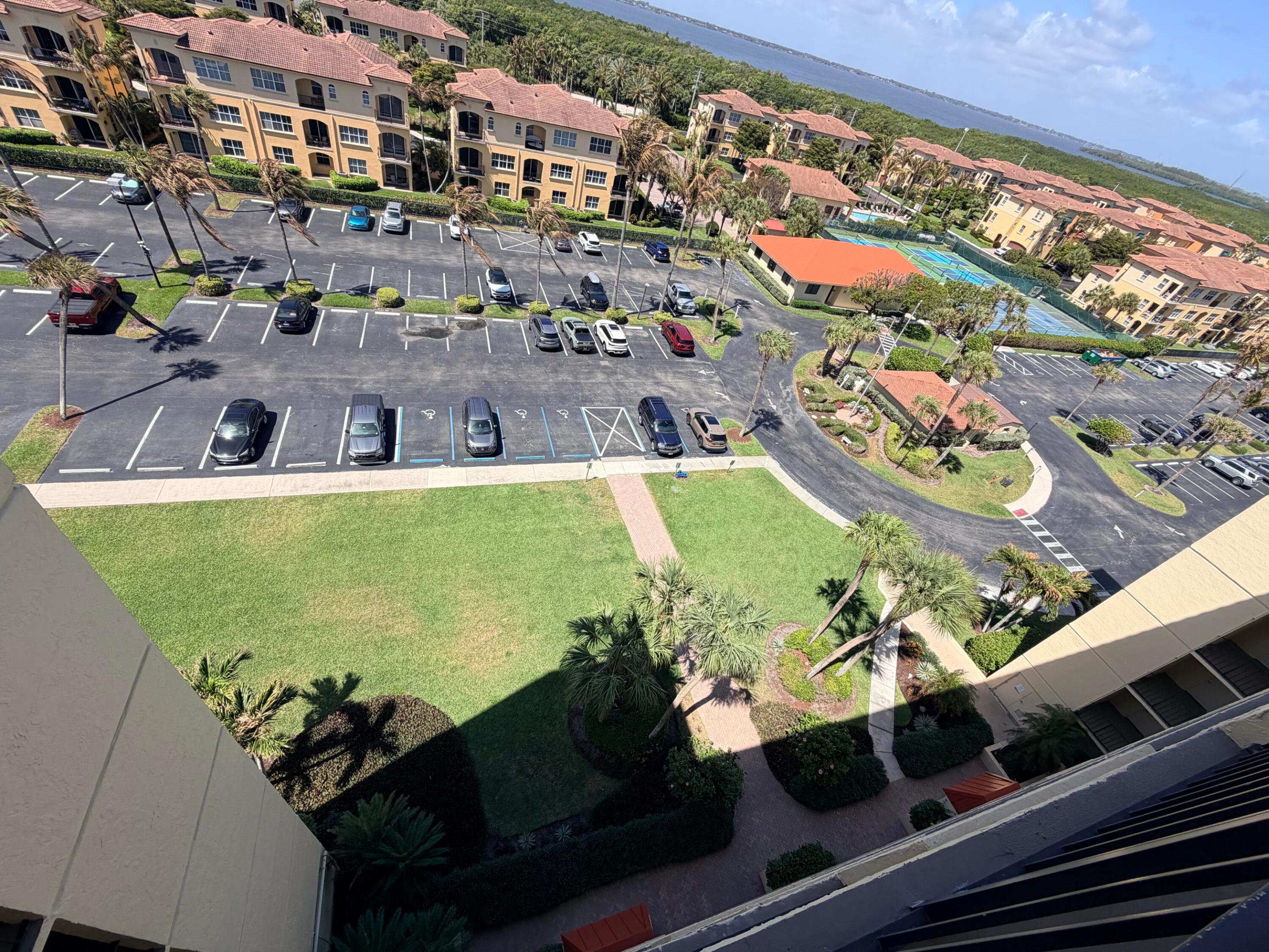 SAND DOLLAR VILLAS CONDOMINIUM C - Residential