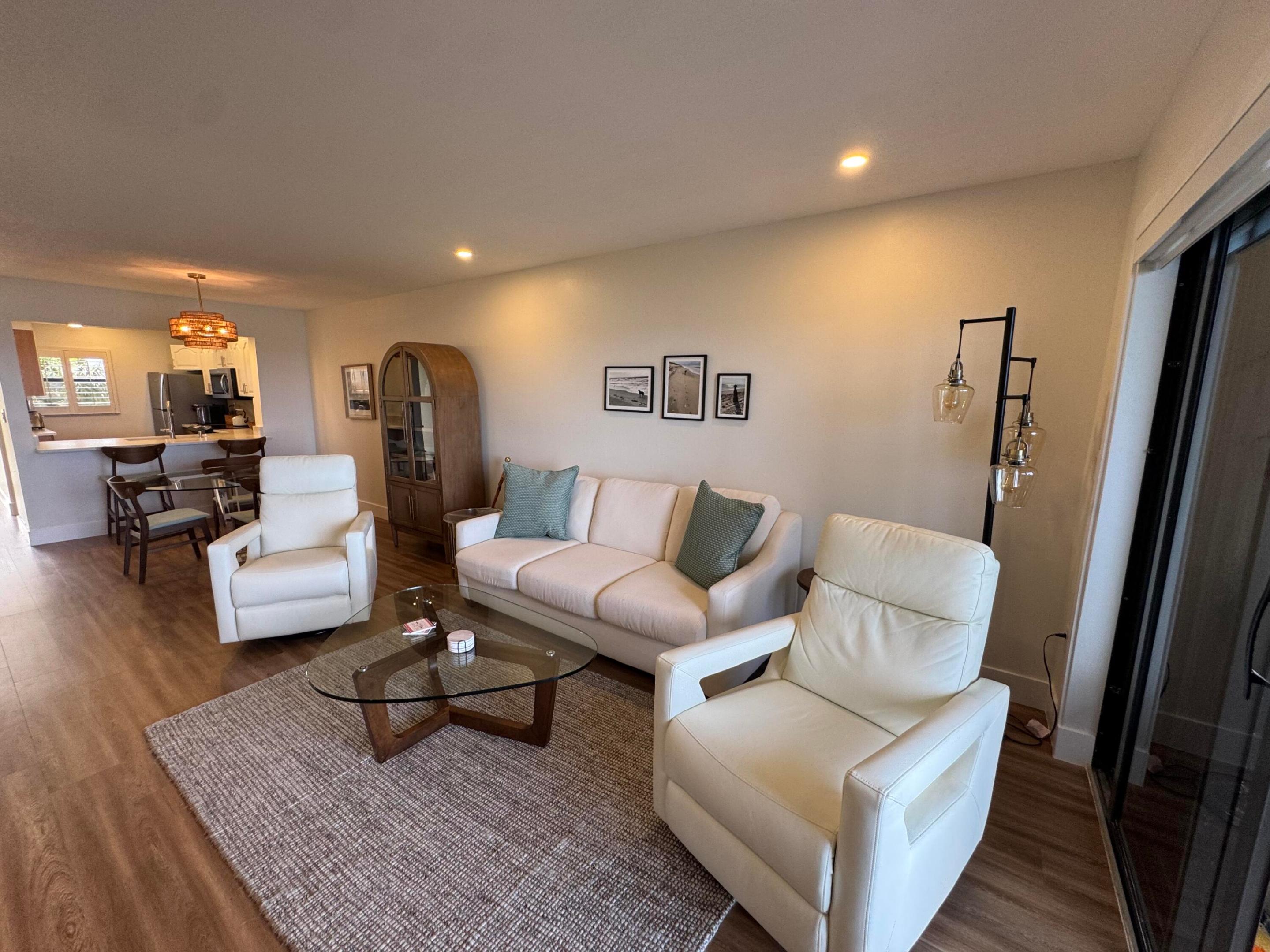 SAND DOLLAR VILLAS CONDOMINIUM C - Residential