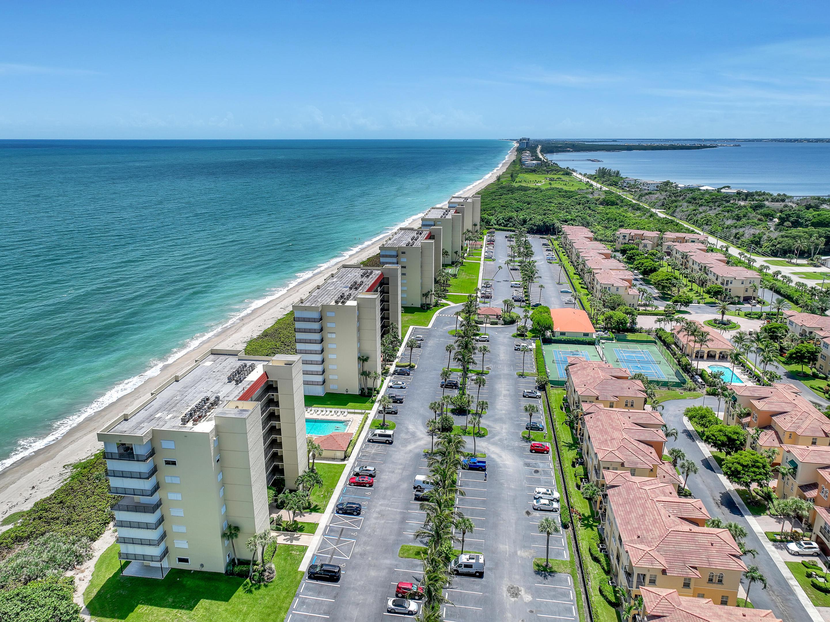 SAND DOLLAR VILLAS CONDOMINIUM C - Residential
