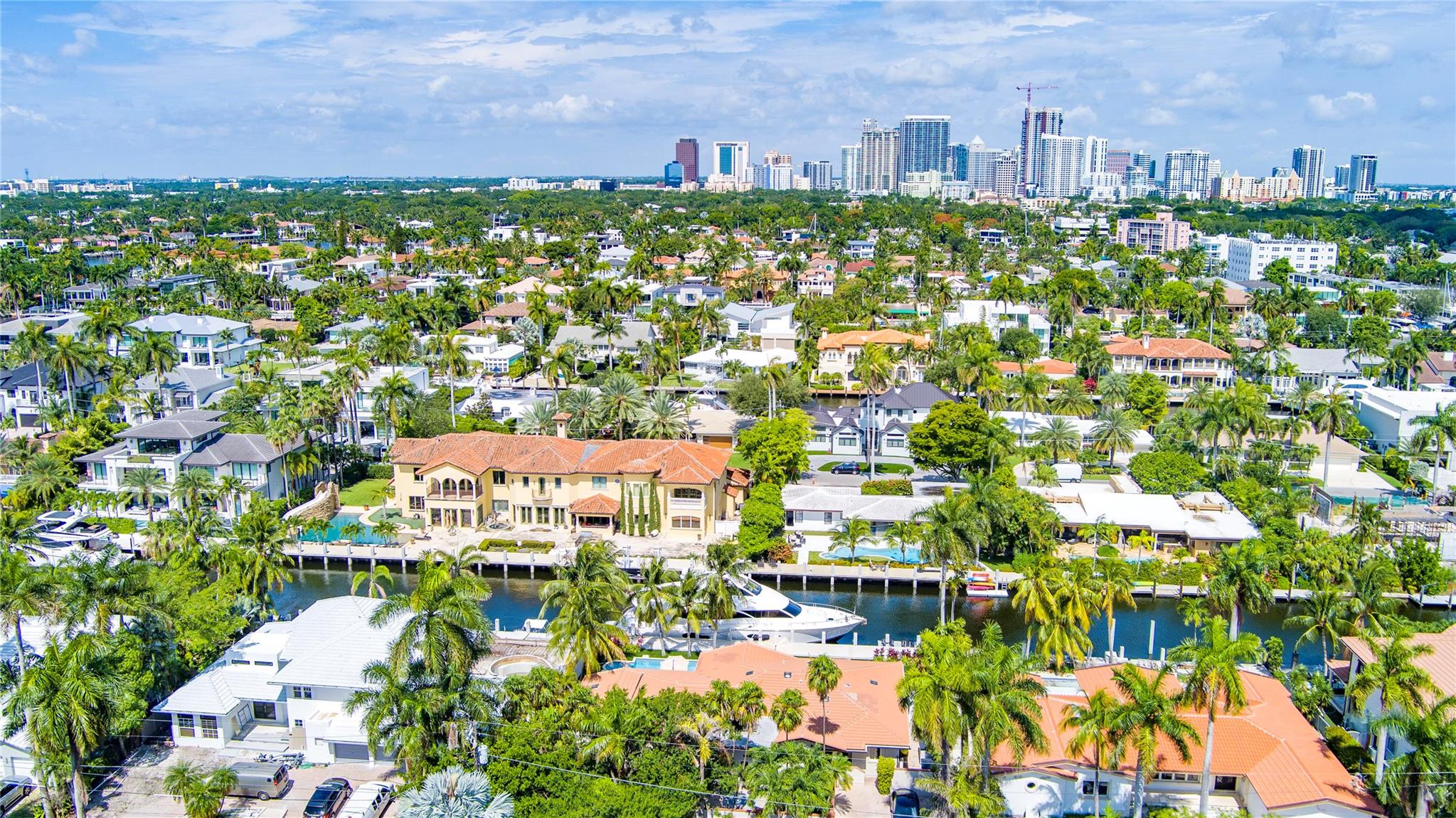 CORAL ISLES - Residential