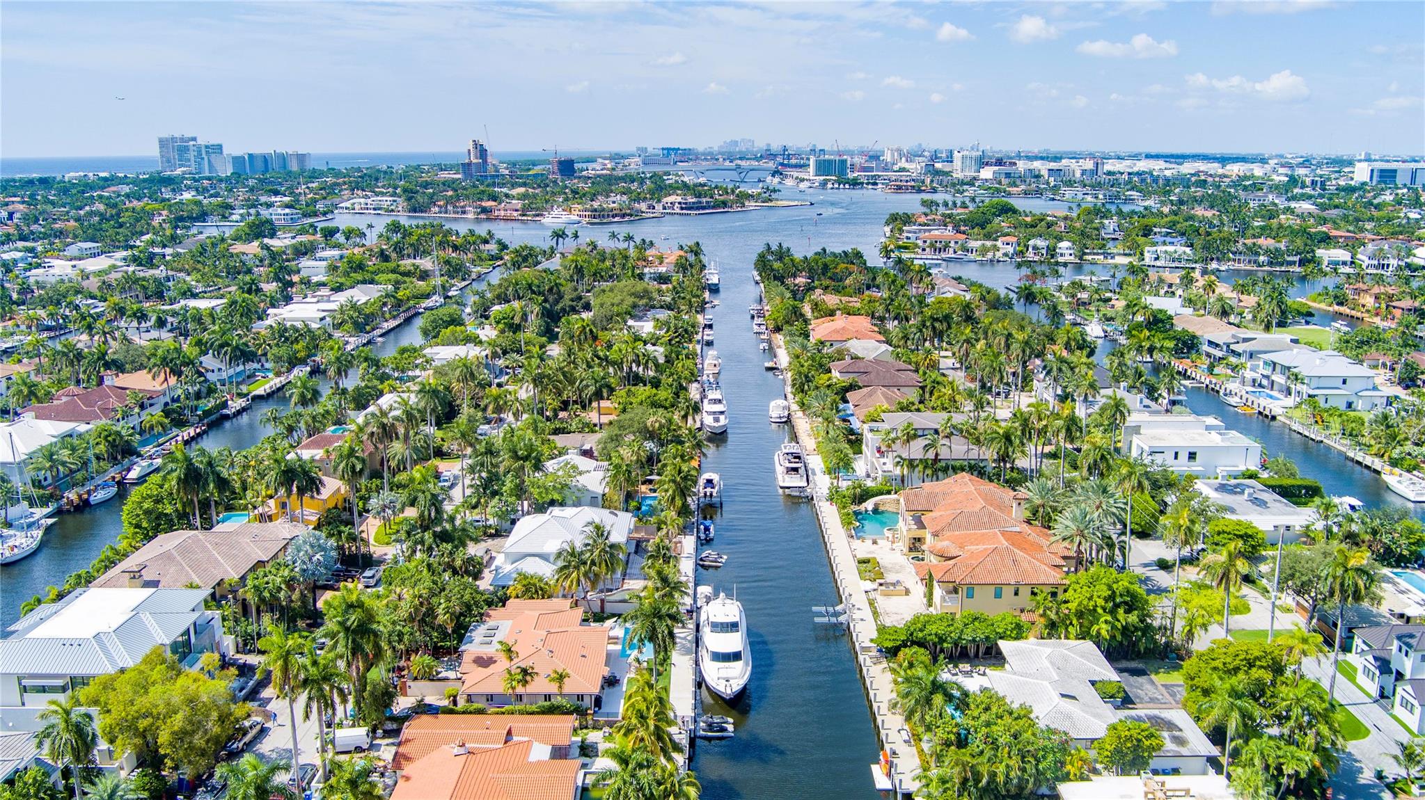 CORAL ISLES - Residential