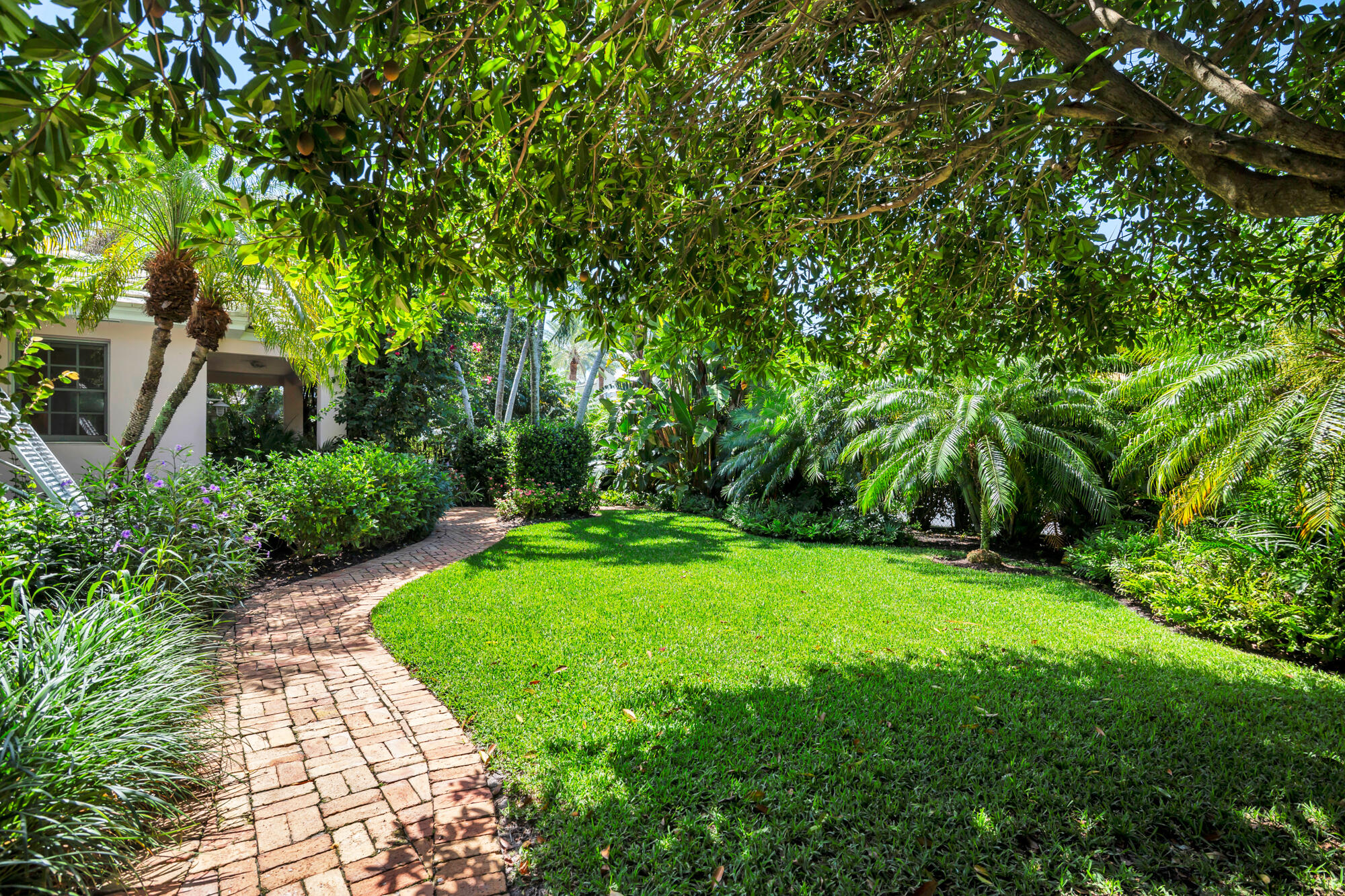 EDEN PROPERTIES - Residential
