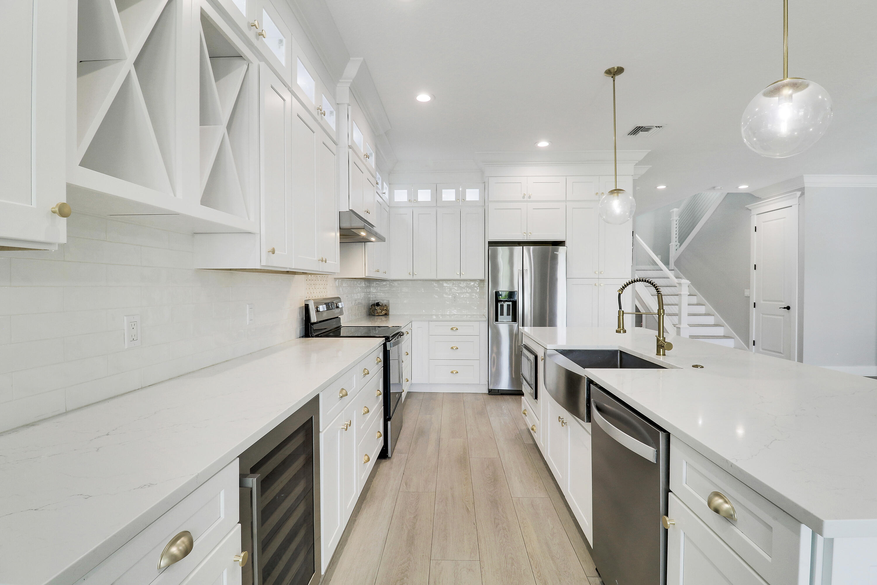 MANATEE BAY - Residential