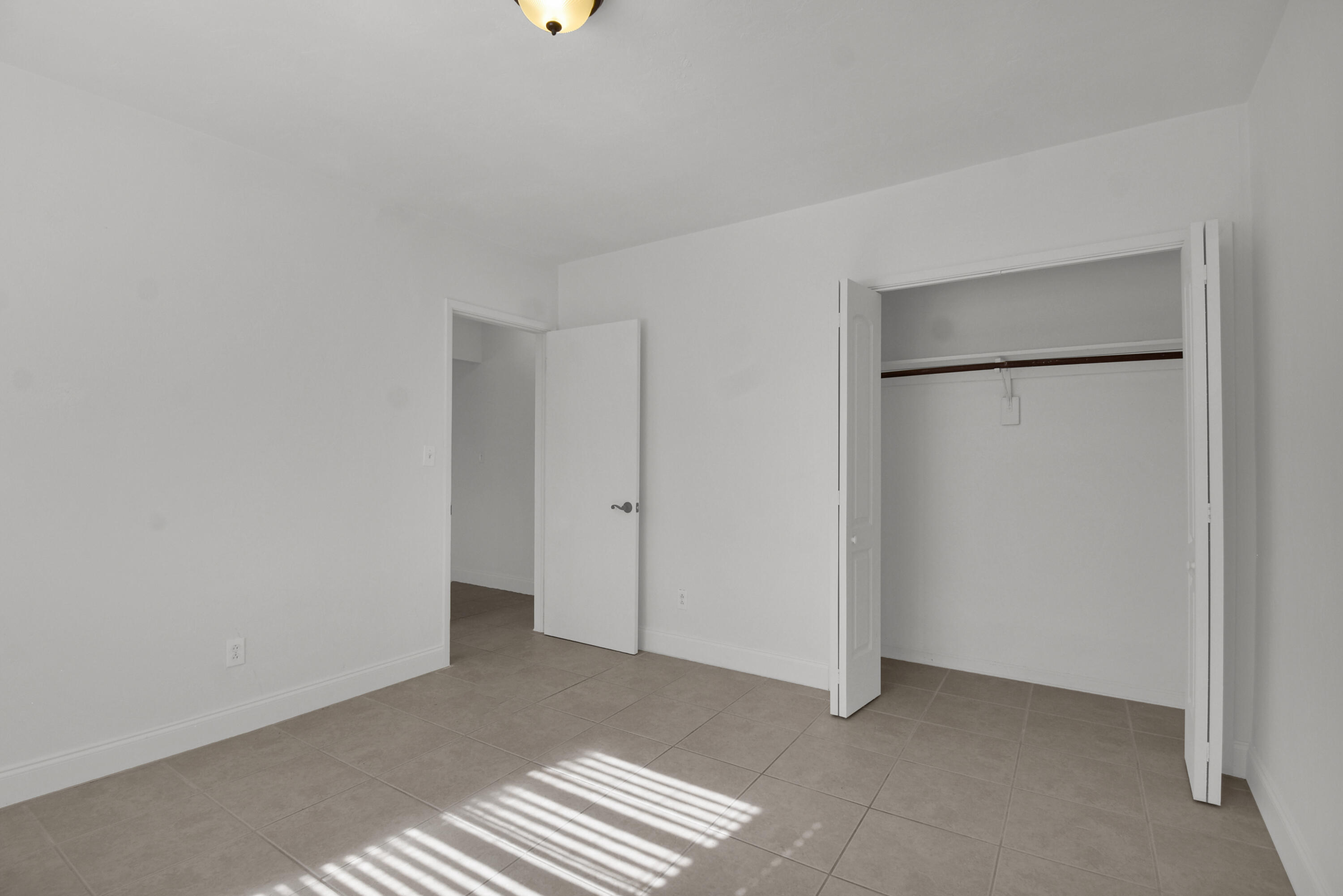 HOLLYWOOD SOUTH SIDE ADD - Residential Income