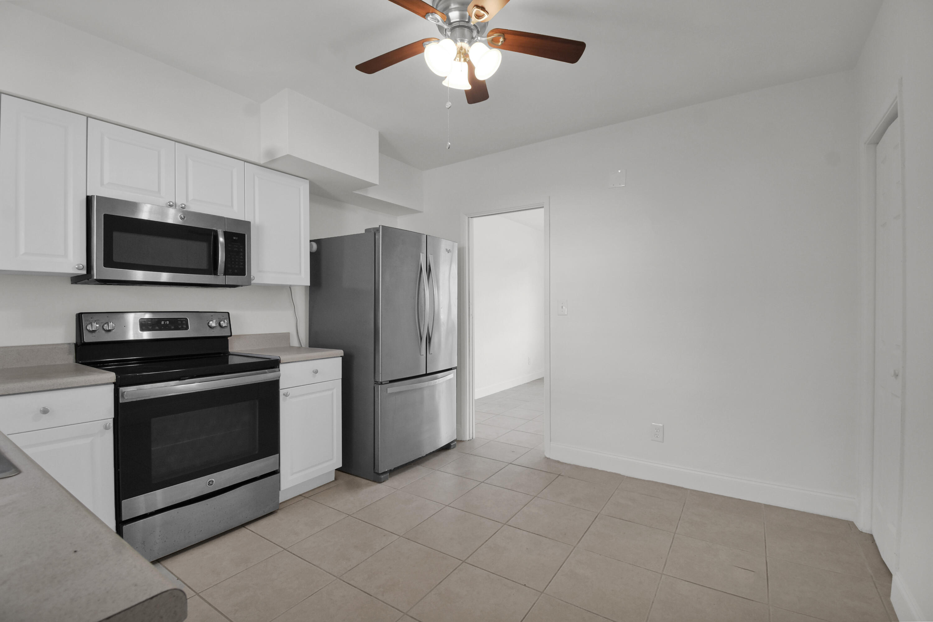 HOLLYWOOD SOUTH SIDE ADD - Residential Income
