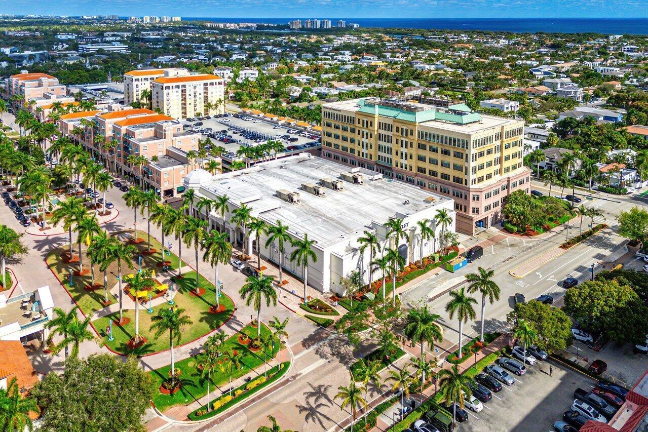 KINGS COURT - Residential Lease