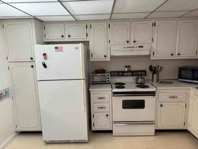 DEER CREEK COUNTRY CLUB - Residential Lease
