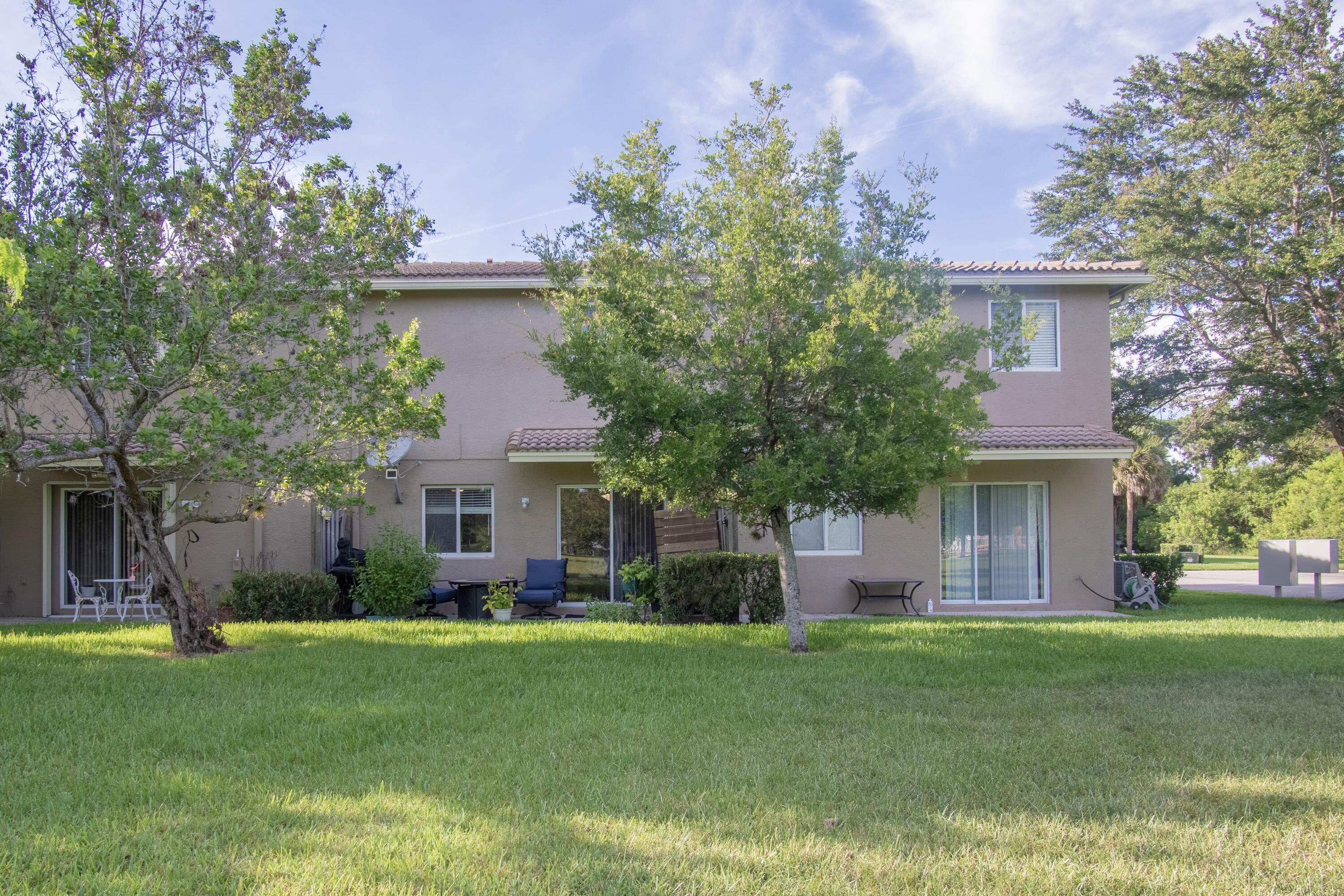 THIRD REPLAT OF PORTOFINO ISLES - Residential