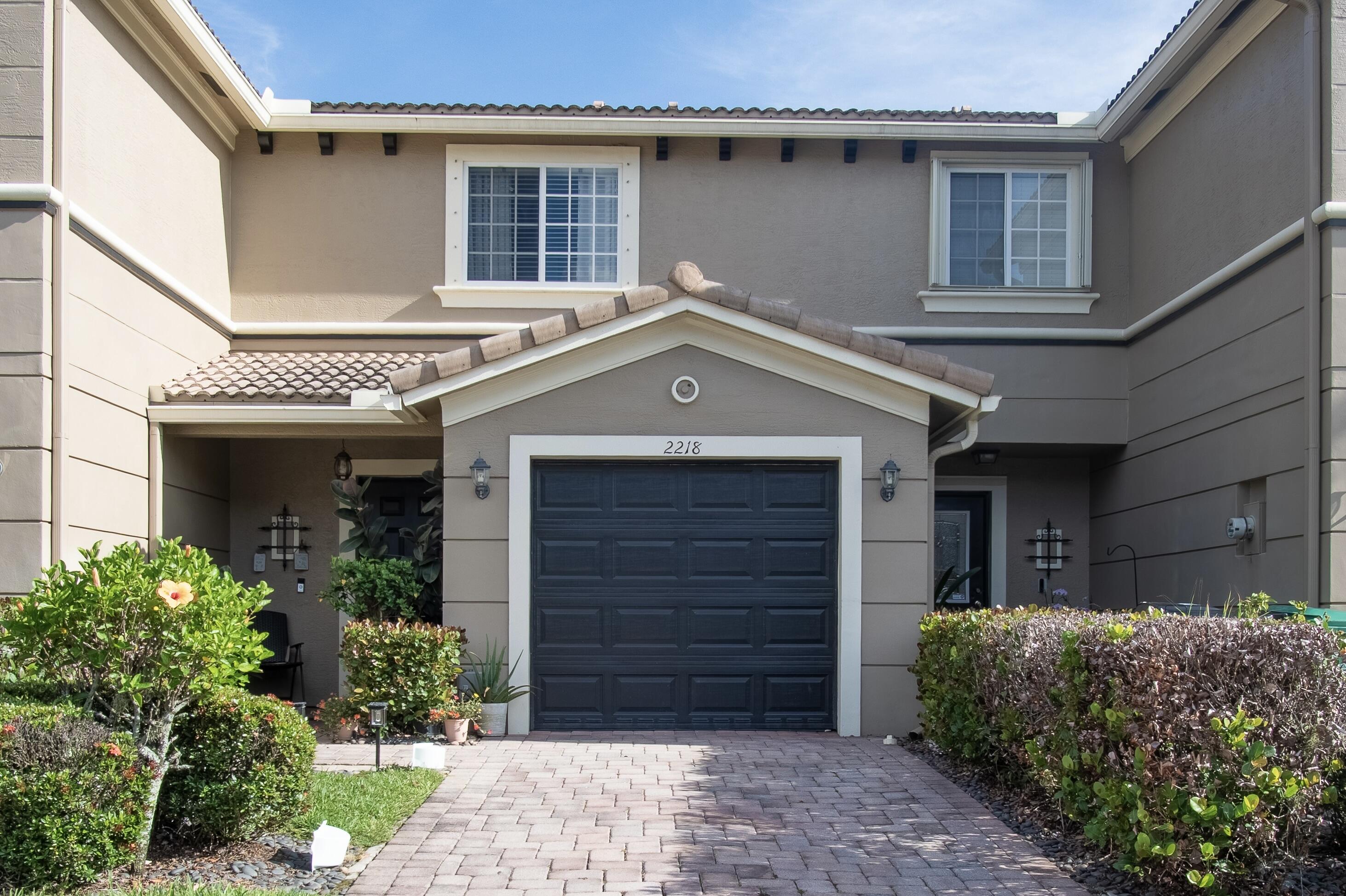 THIRD REPLAT OF PORTOFINO ISLES - Residential
