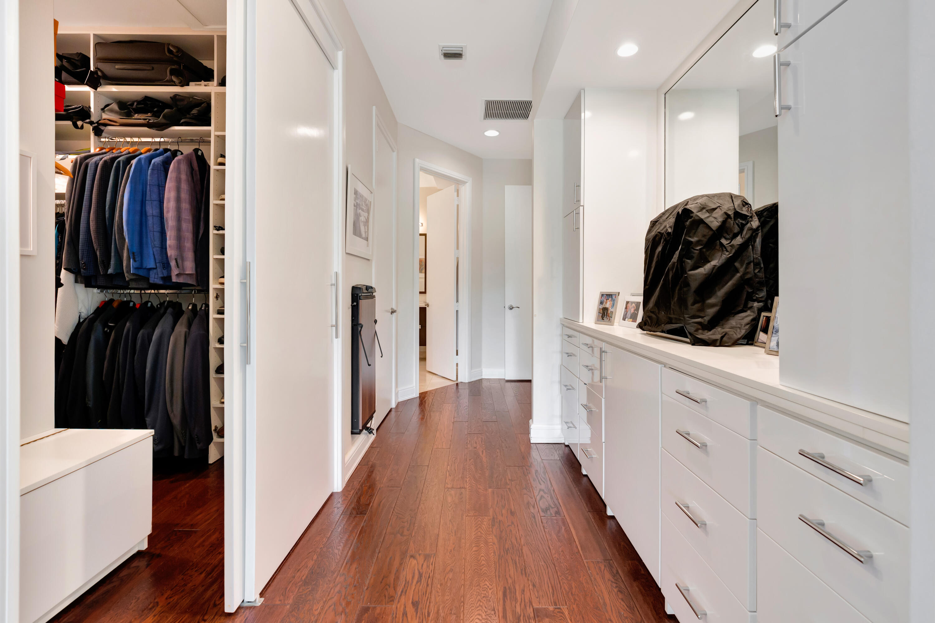 Admirals Cove - Residential