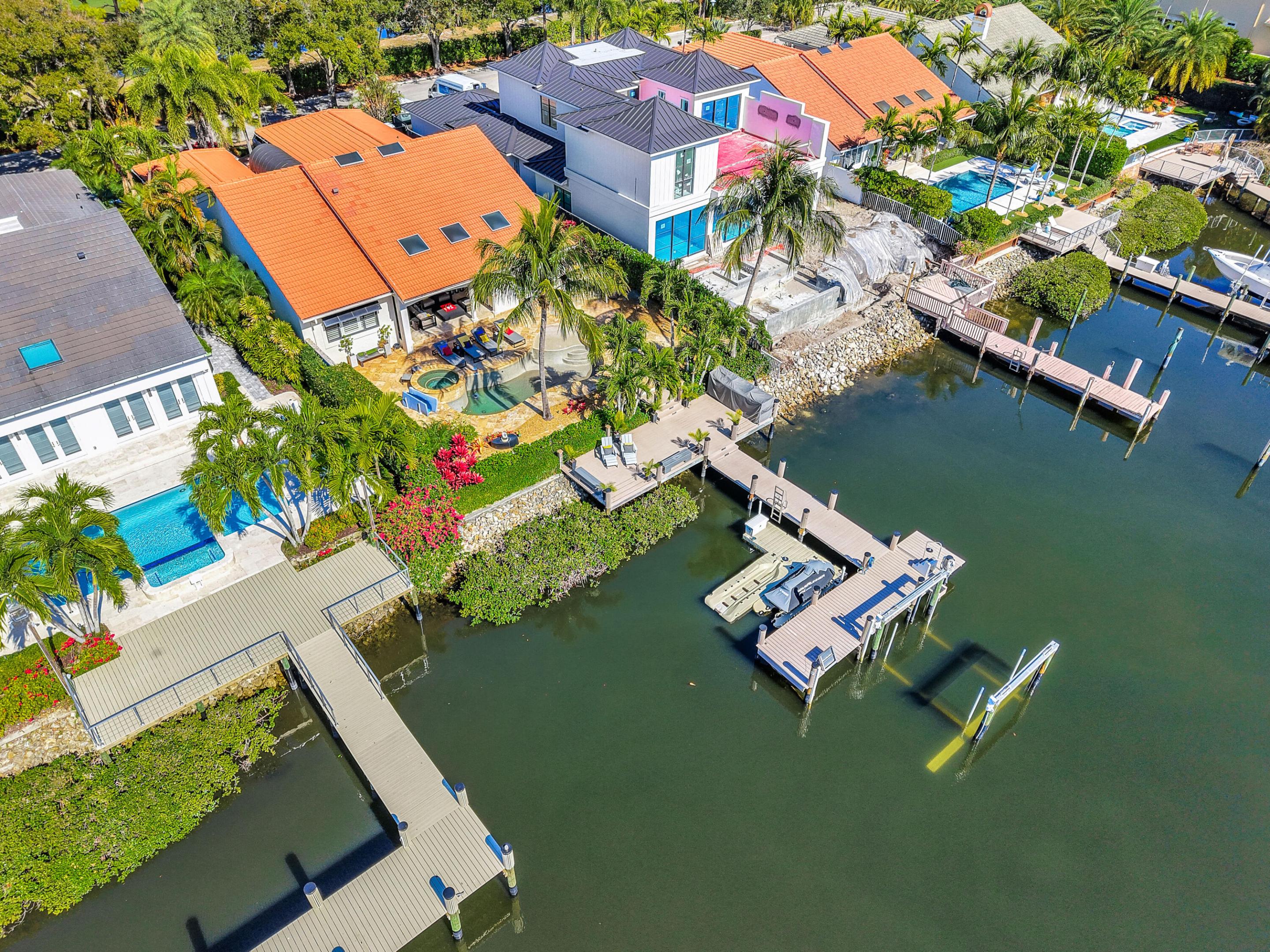 Admirals Cove - Residential