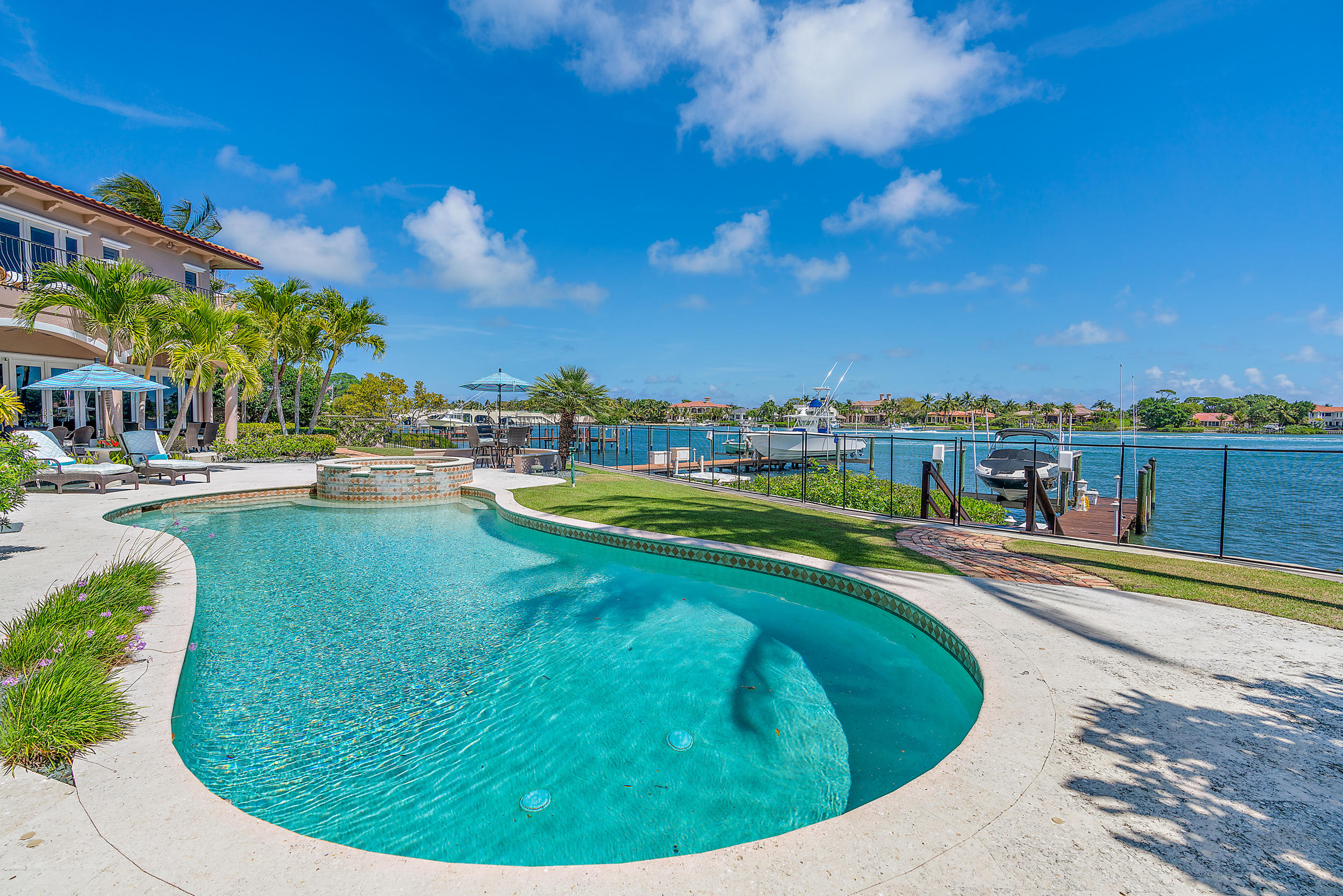Anchorage Point - Residential