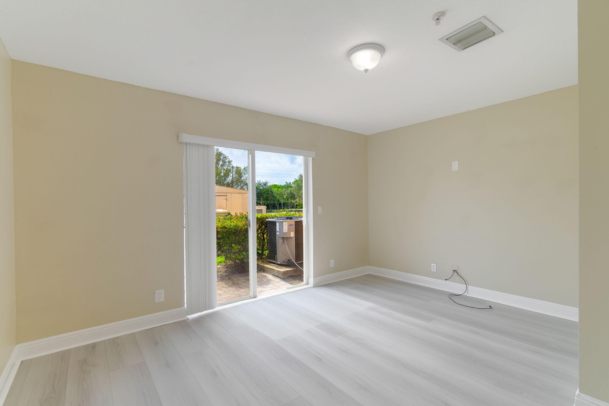 PRESERVE AT BOYNTON BEACH 13 CONDO - Residential Lease