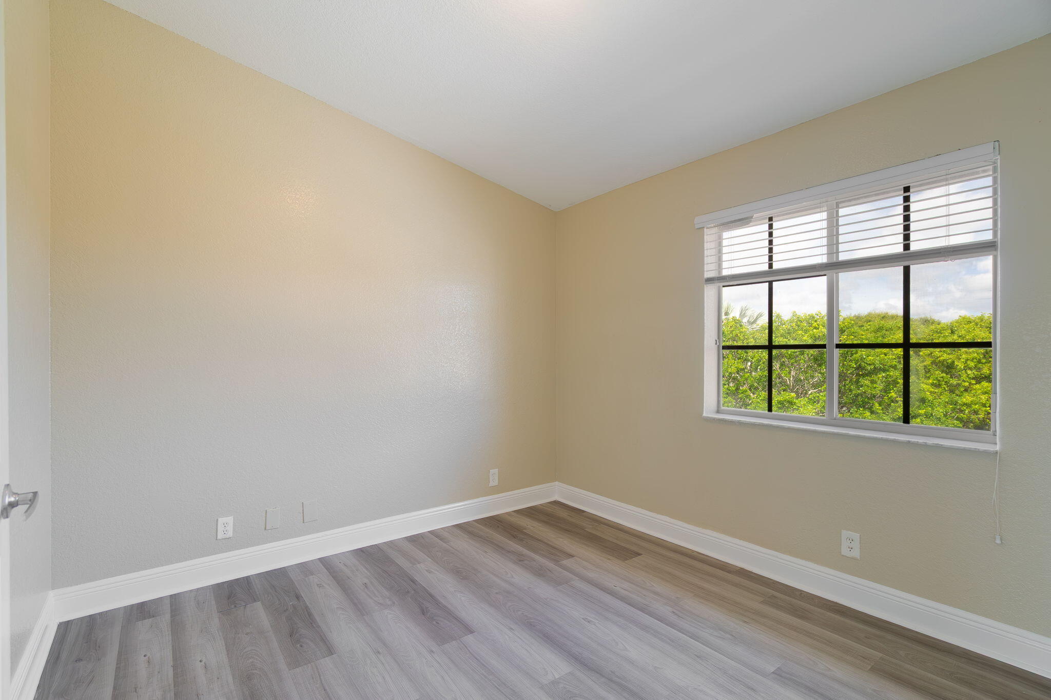 PRESERVE AT BOYNTON BEACH 13 CONDO - Residential Lease