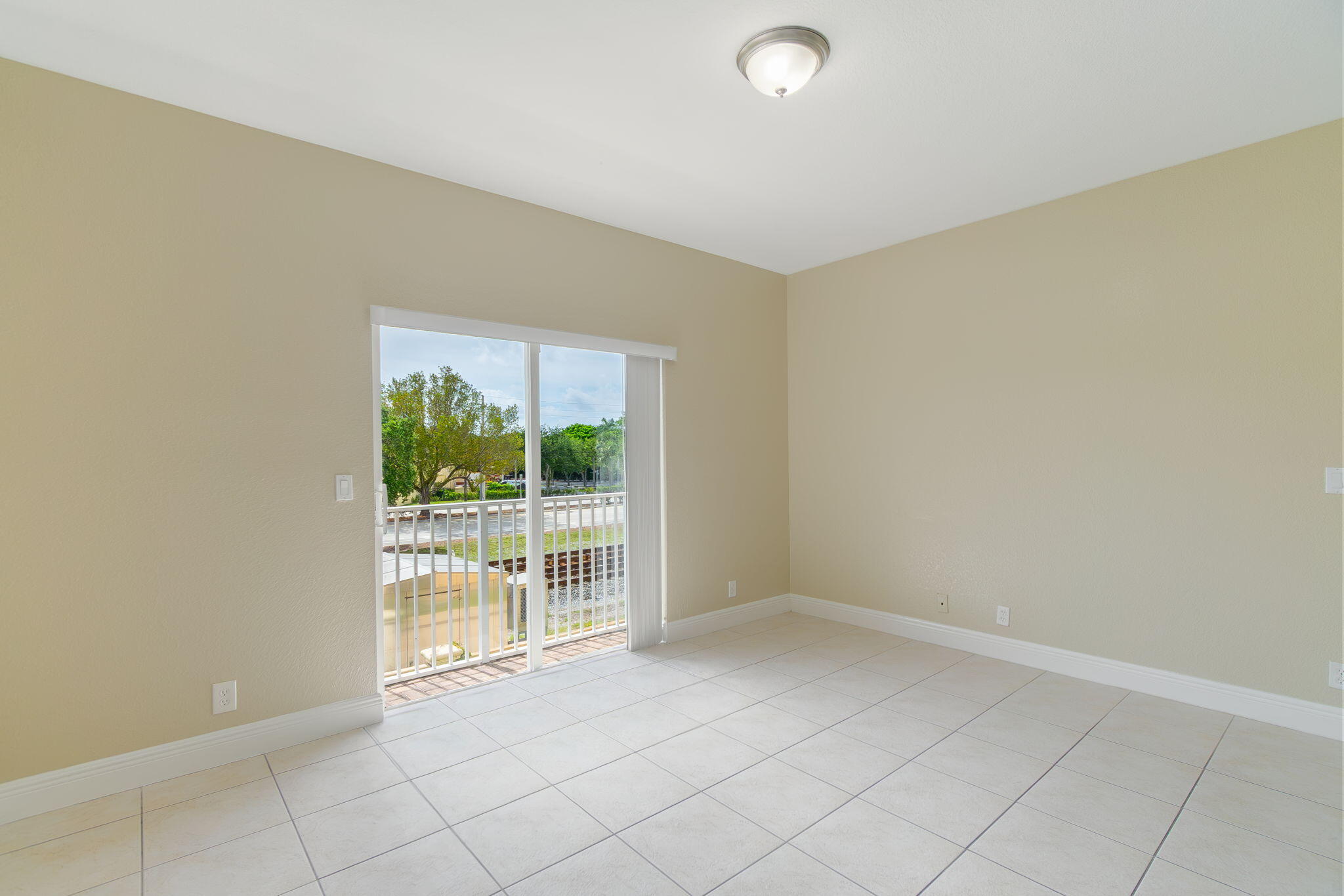 PRESERVE AT BOYNTON BEACH 13 CONDO - Residential Lease