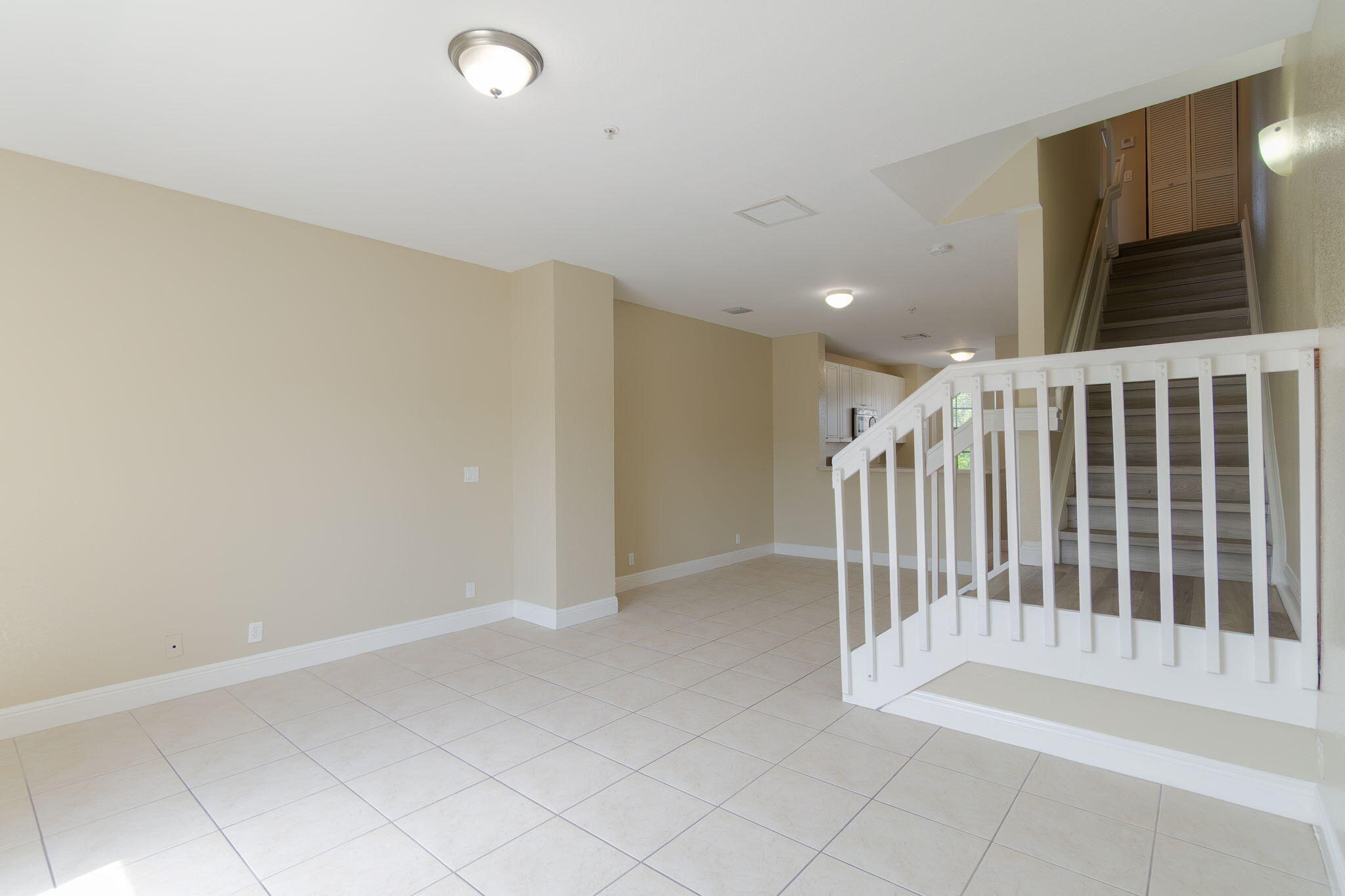 PRESERVE AT BOYNTON BEACH 13 CONDO - Residential Lease