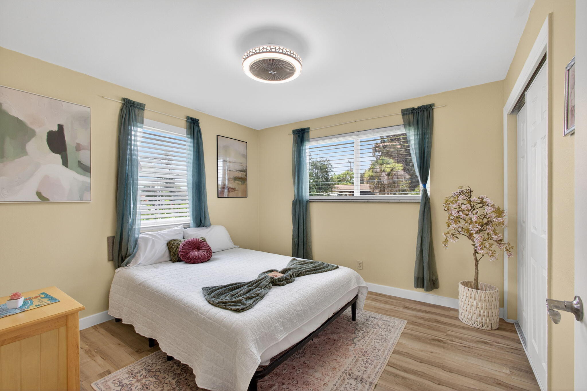CHURCH CIRCLE - Residential