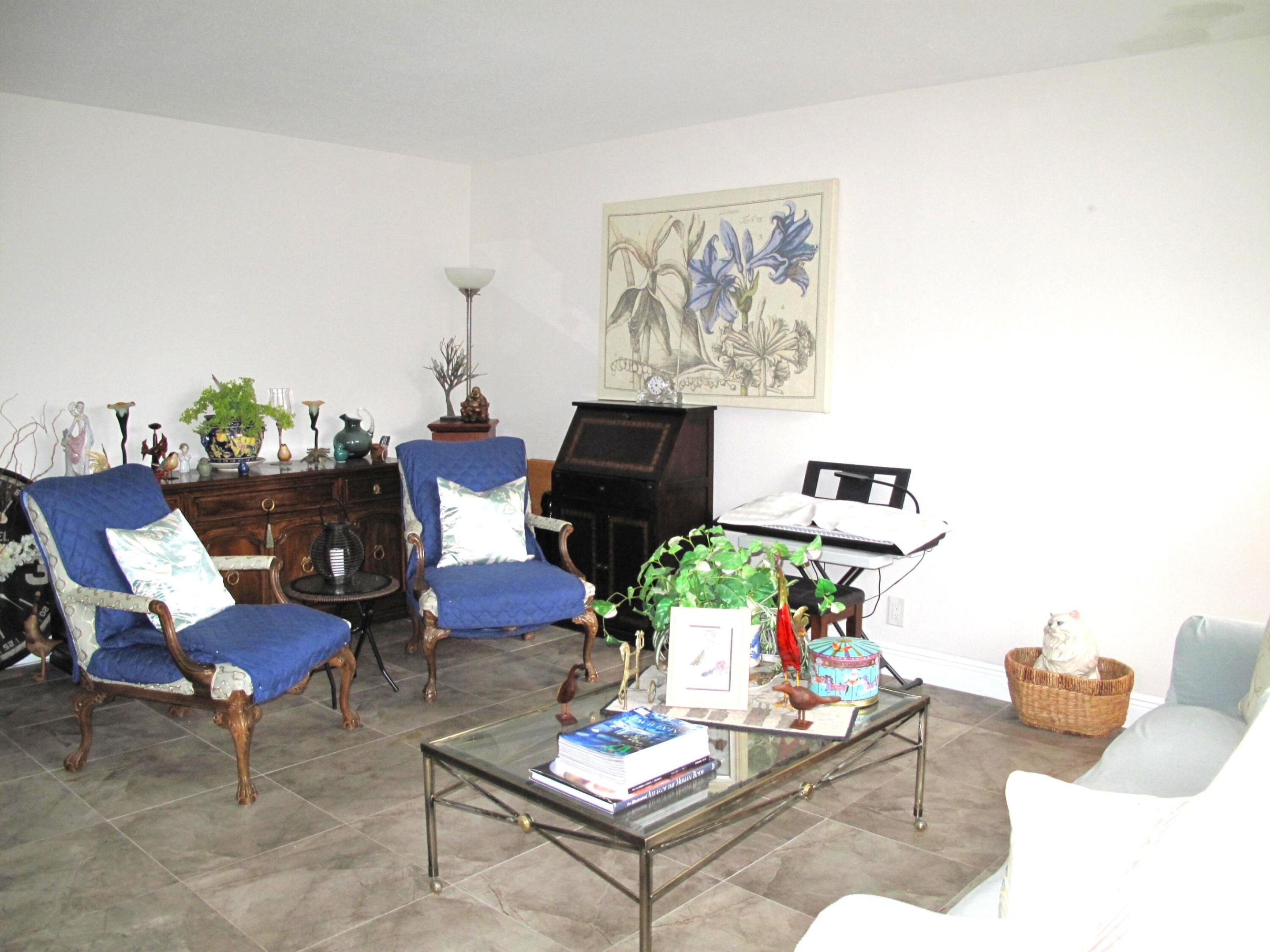 KINGS POINT FLANDERS CONDOS - Residential